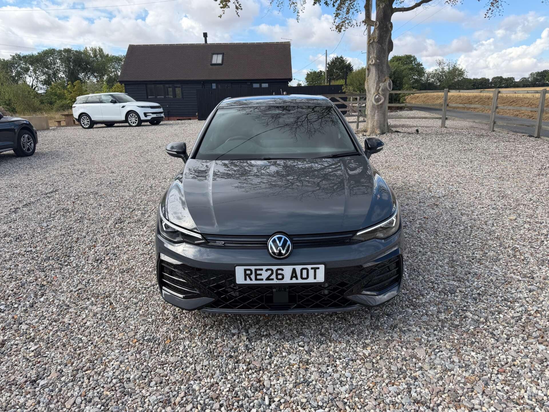 Volkswagen Golf view 8