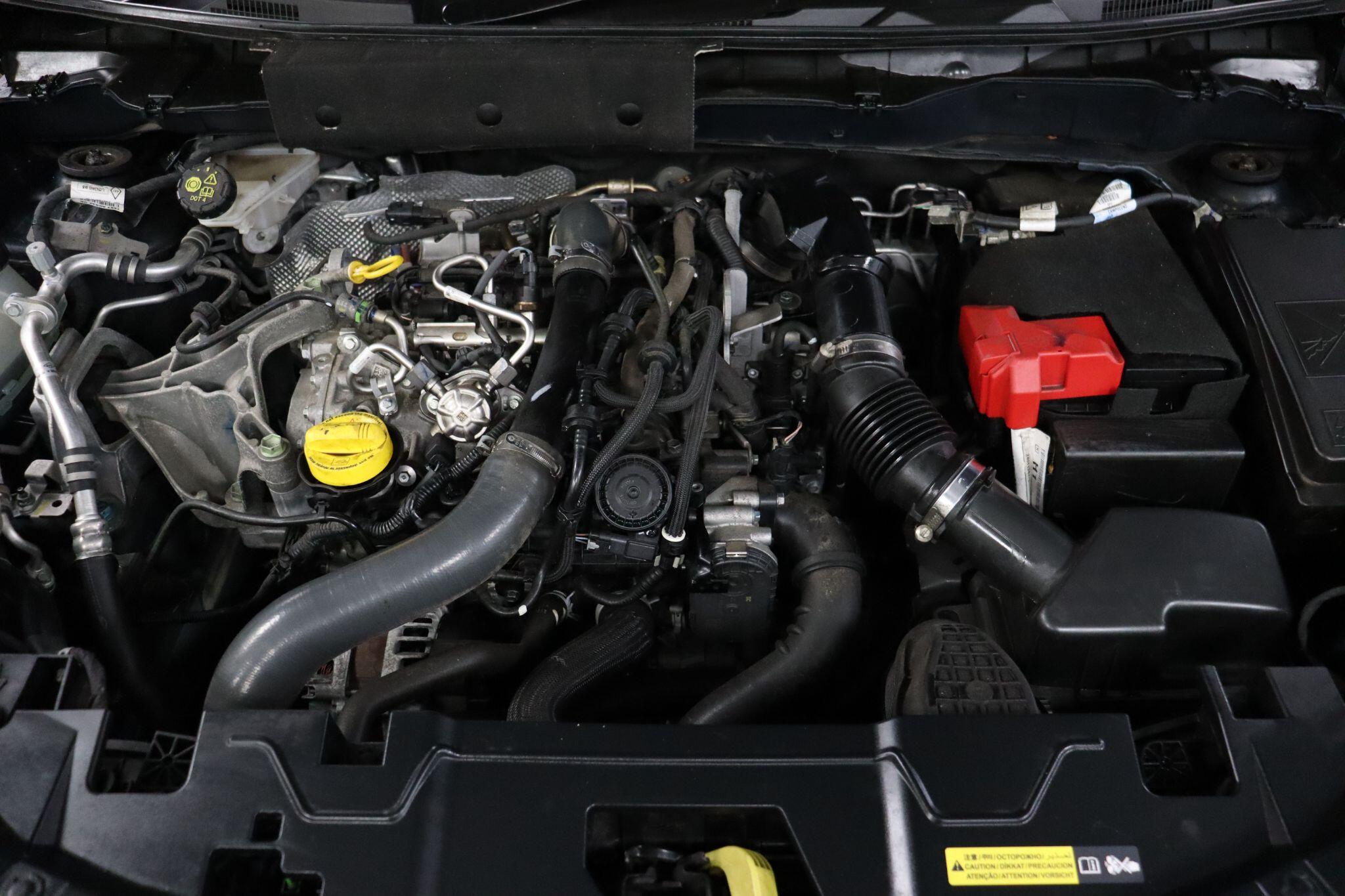 Nissan Juke view 33