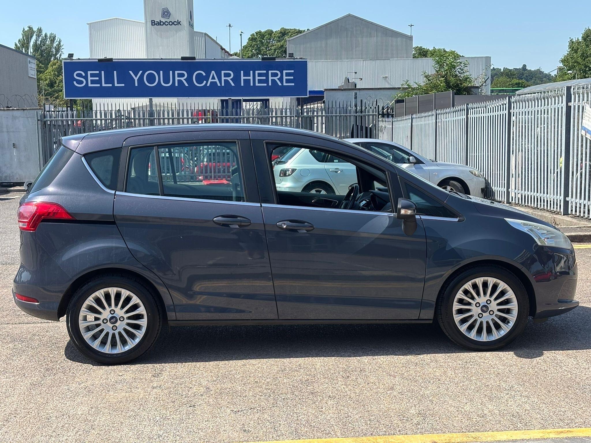 Ford B-Max view 18