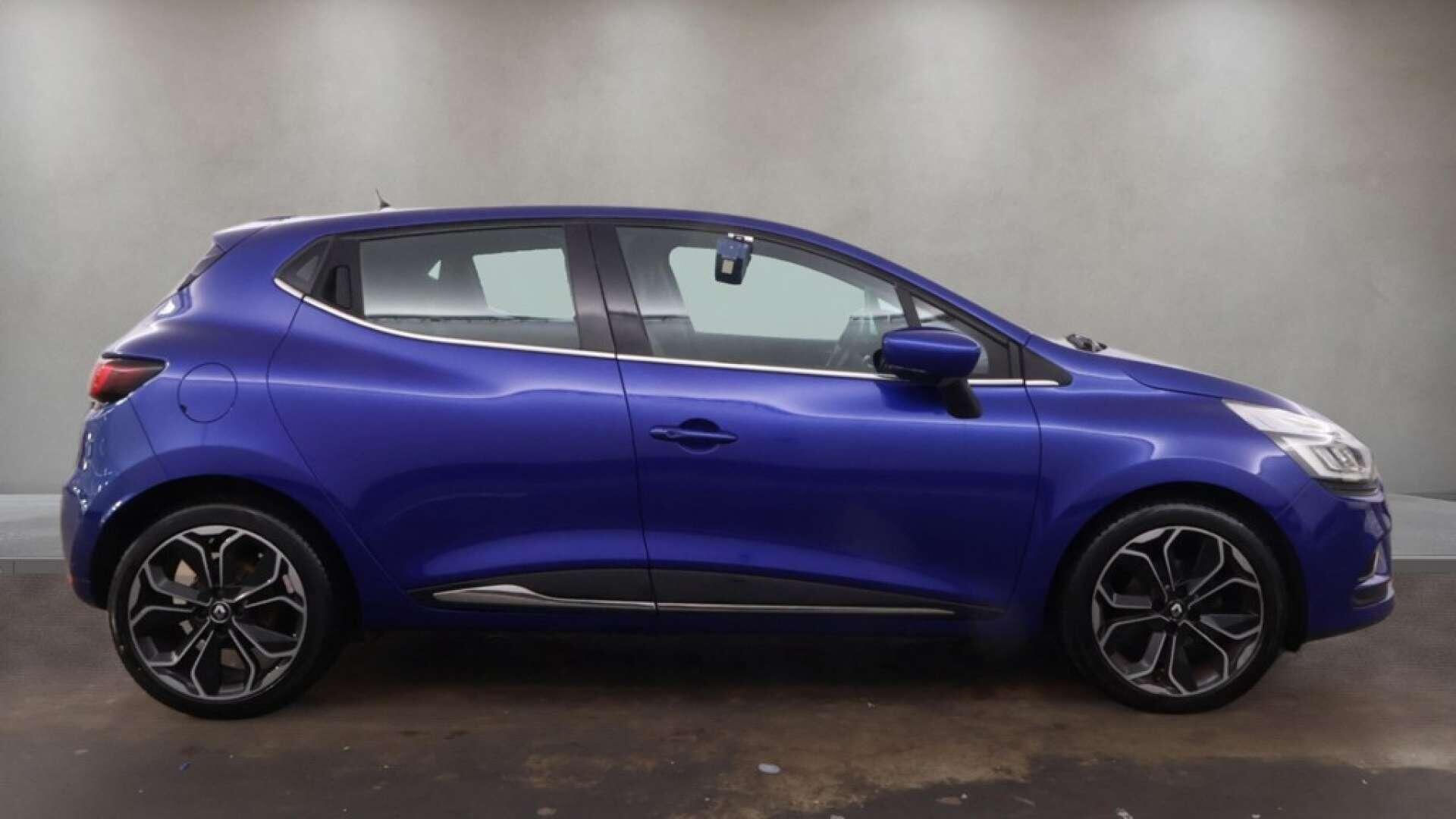 Renault Clio view 11