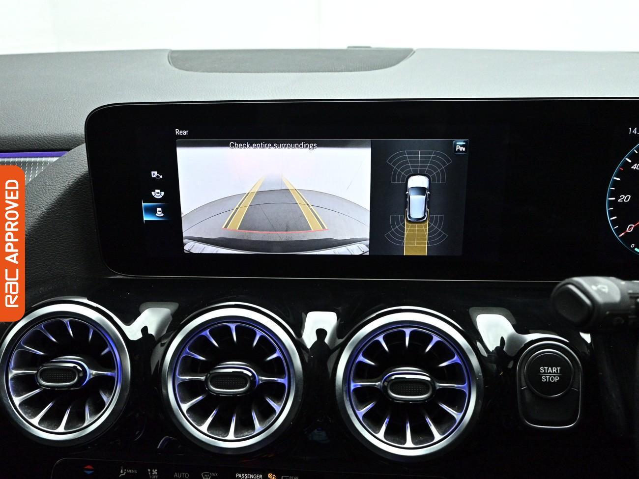 Mercedes-Benz EQA view 17
