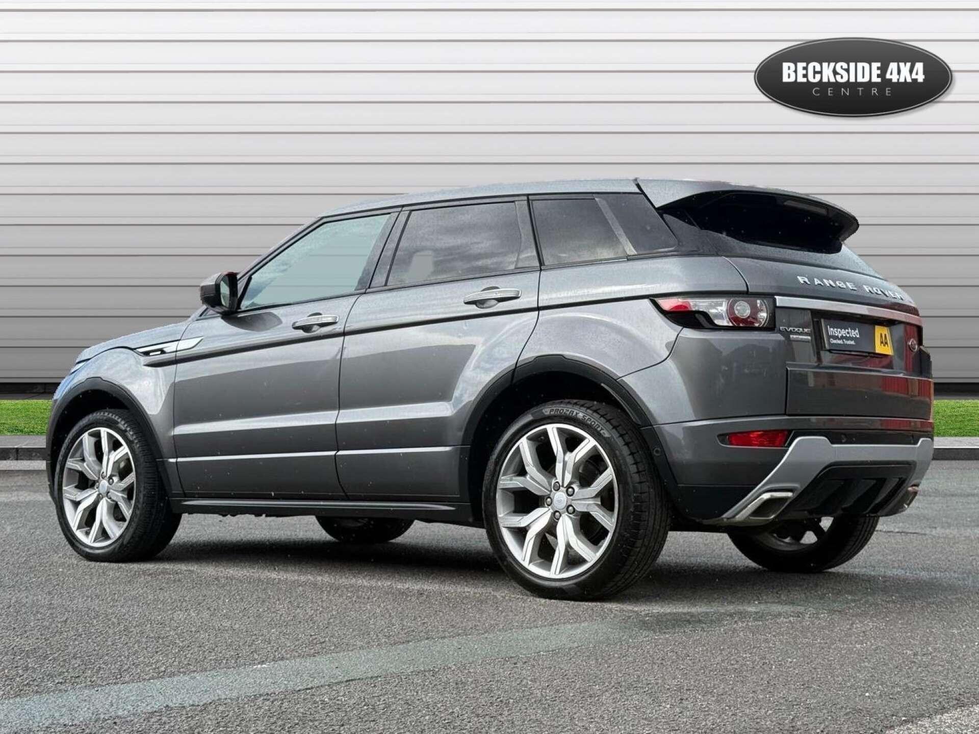 Land Rover Range Rover Evoque view 7