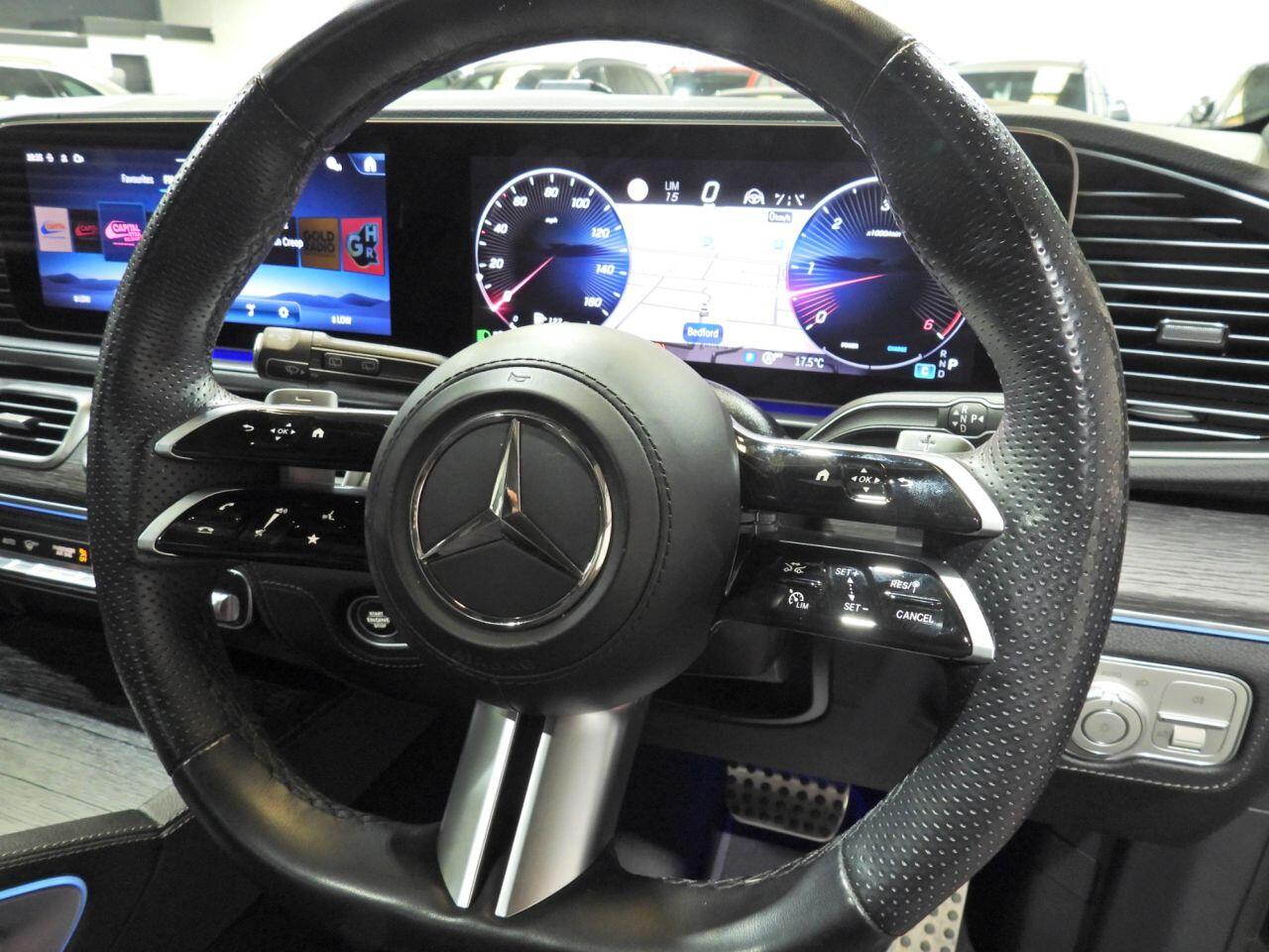 Mercedes-Benz GLS view 39