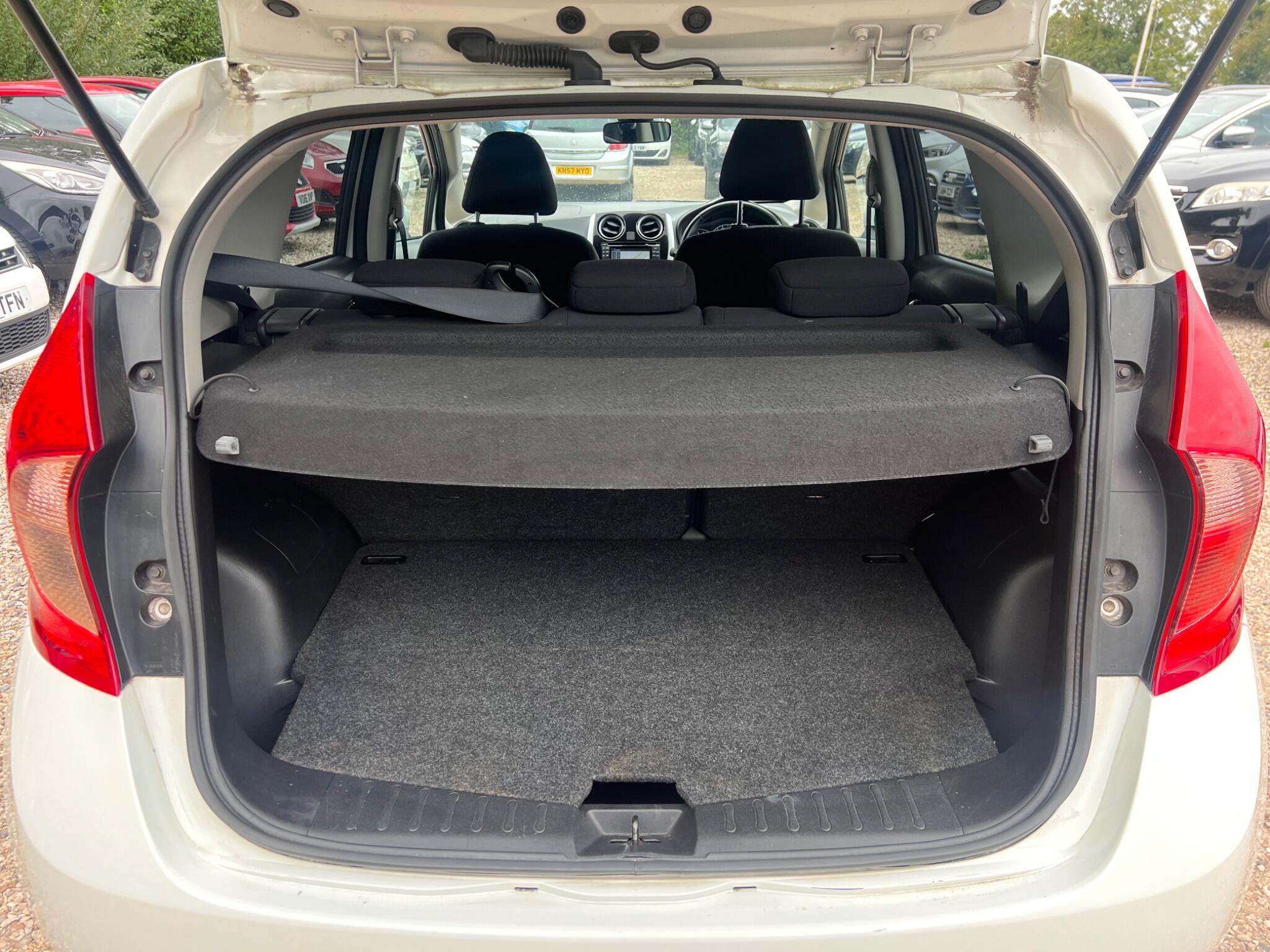 Nissan Note view 18