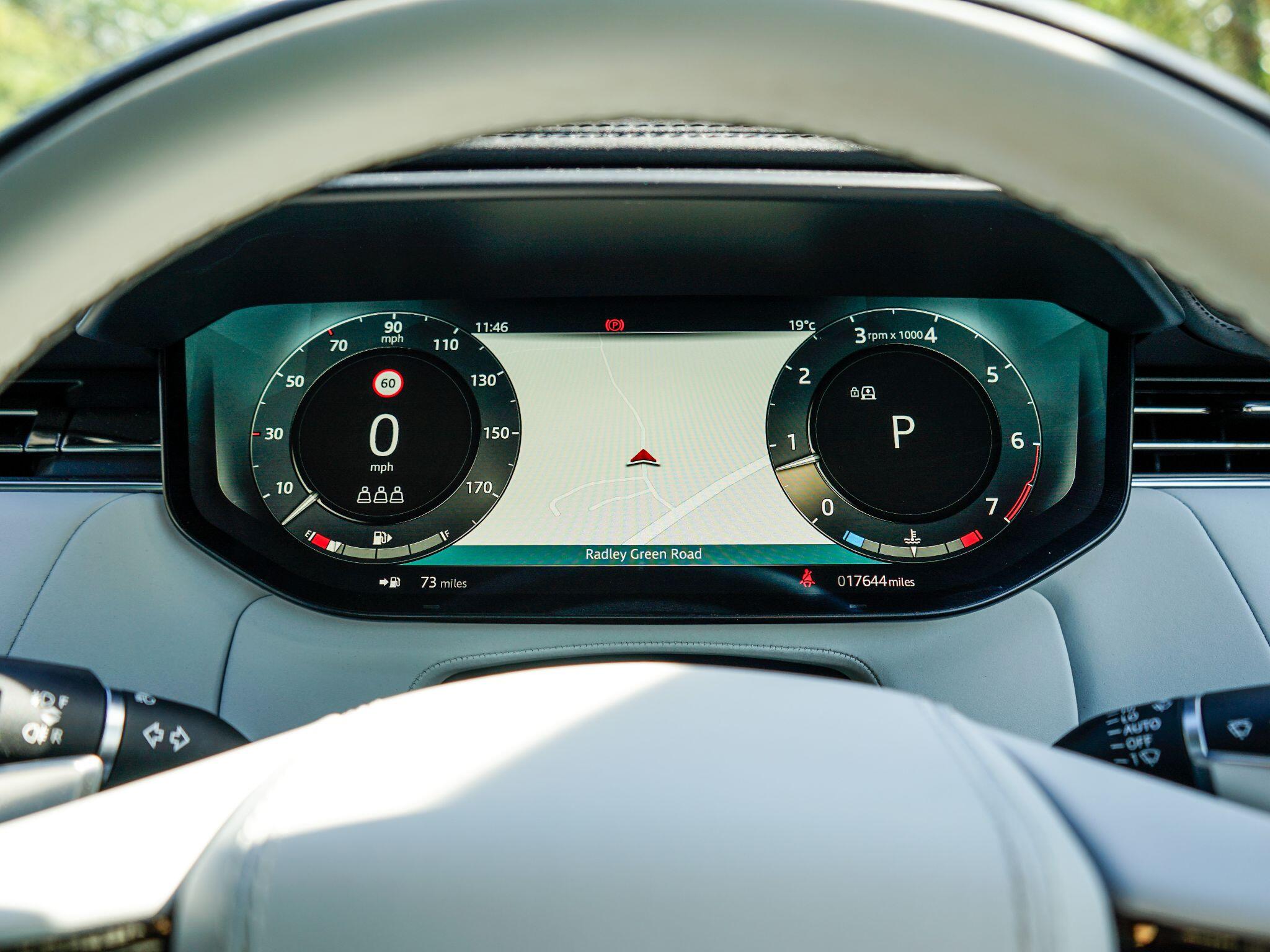 Land Rover Range Rover Sport view 22