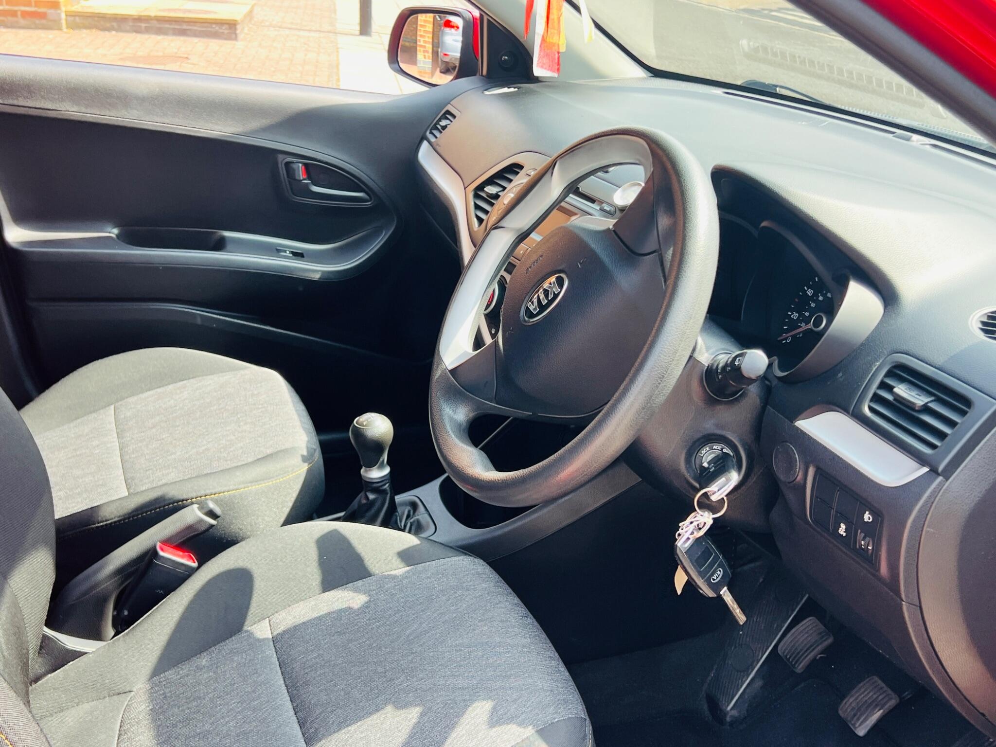 Kia Picanto view 29