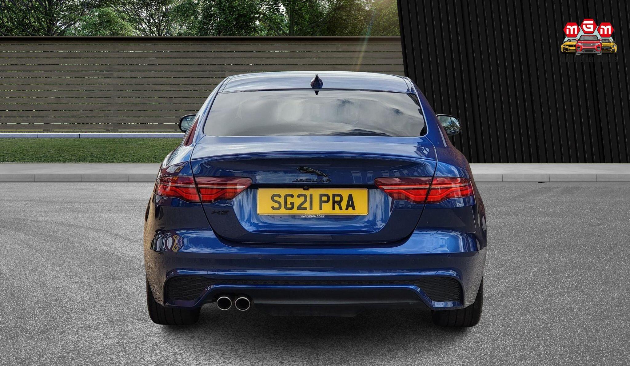 Jaguar Xe view 8