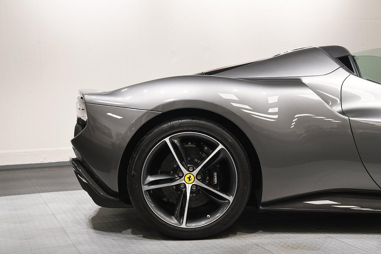 Ferrari 296 view 42