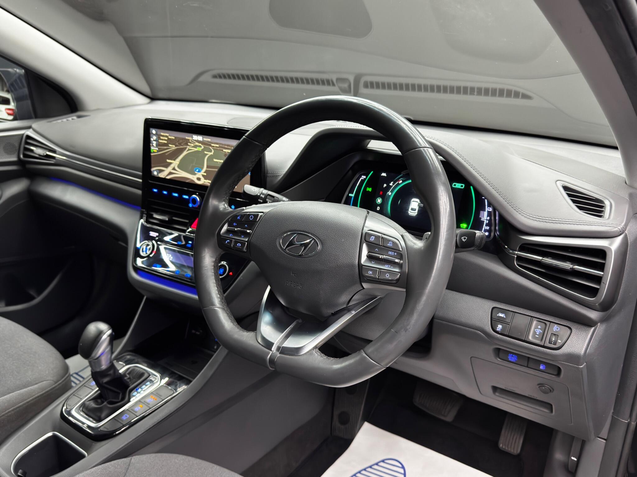 Hyundai Ioniq view 9