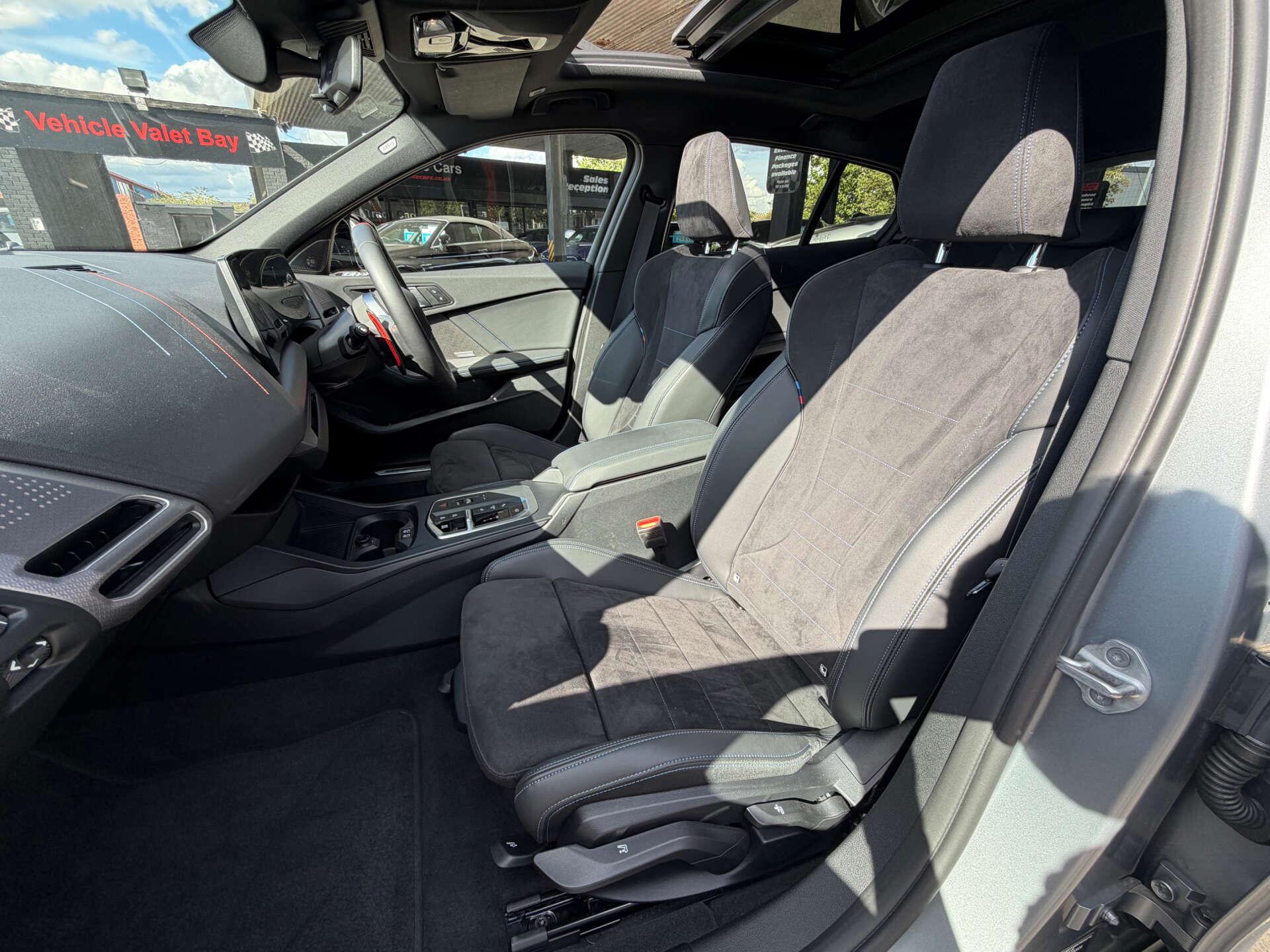 BMW 1 Series view 20