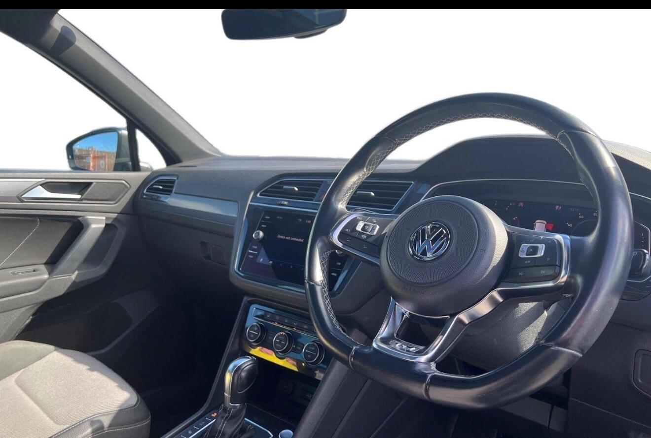 Volkswagen Tiguan view 7