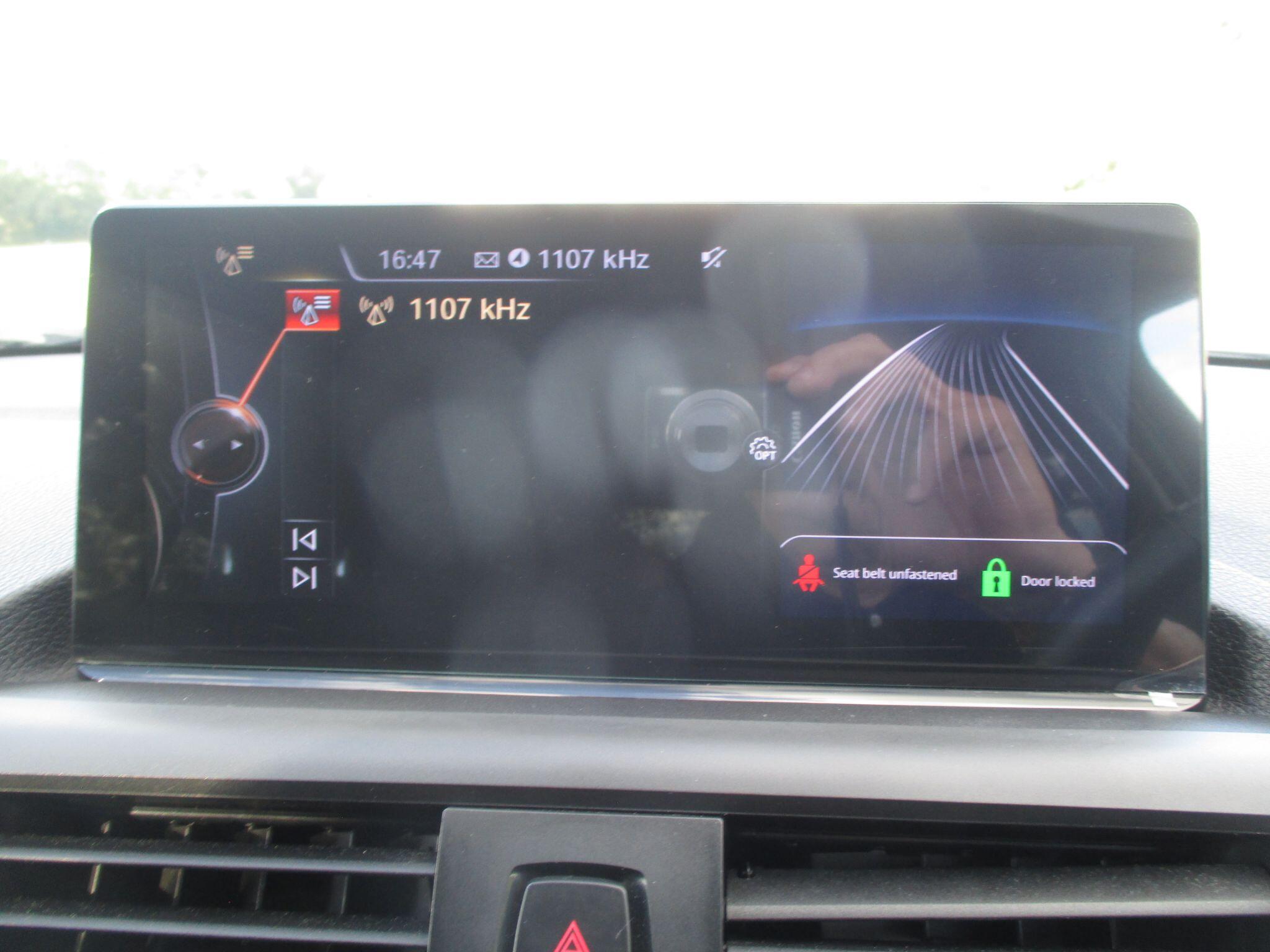 BMW 1 Series view 38