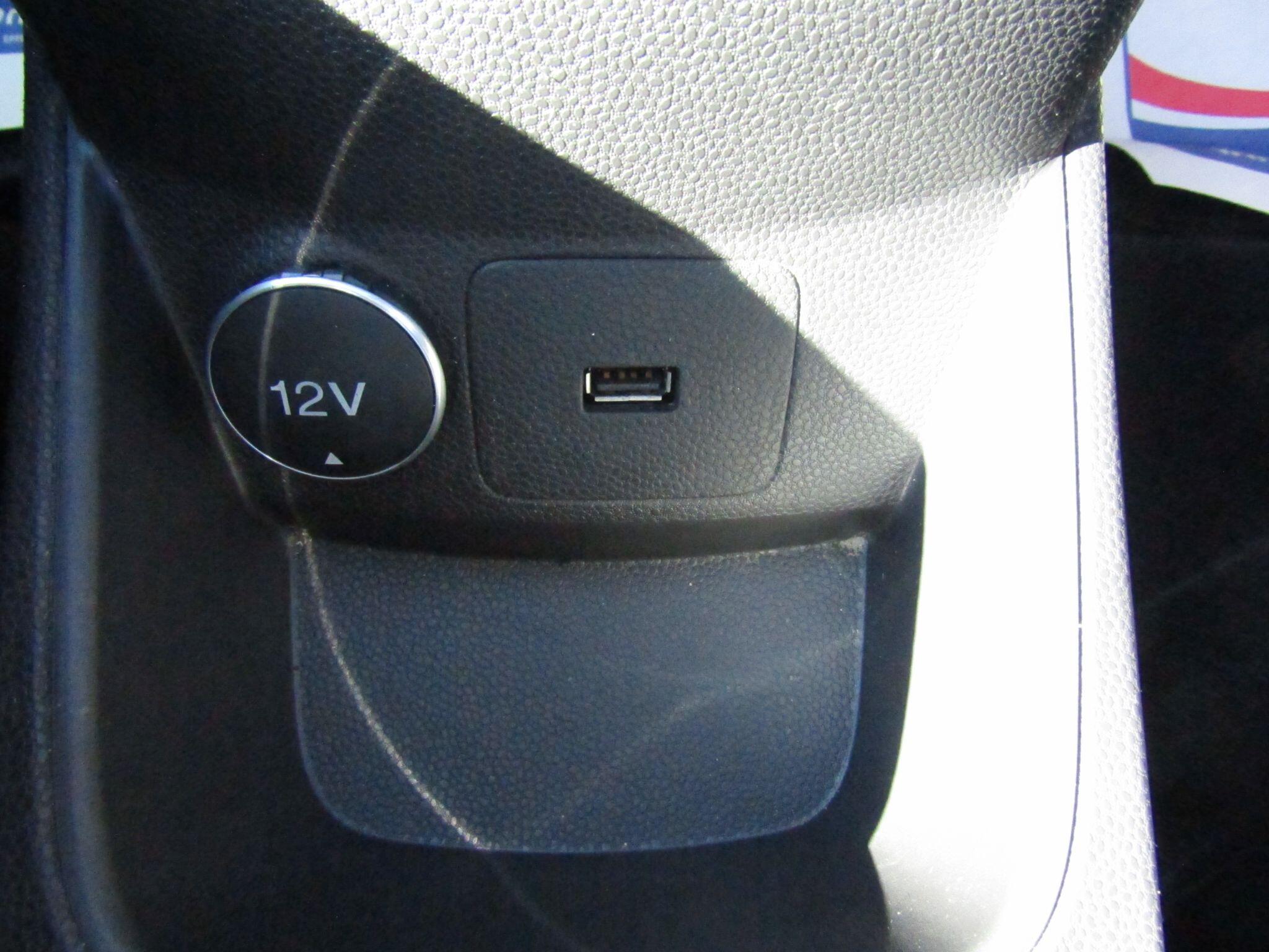 Ford Fiesta view 19