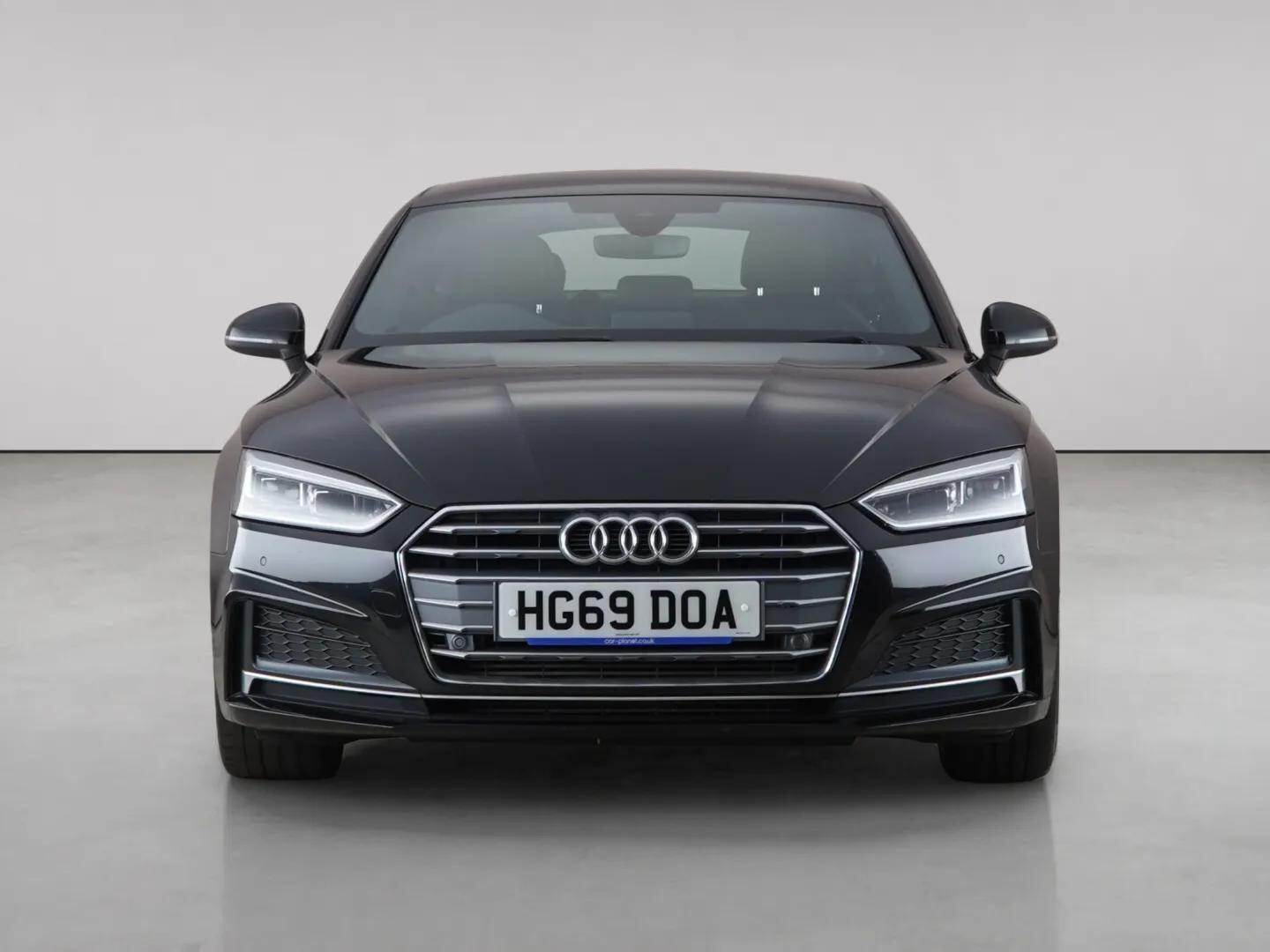 Audi A5 view 4