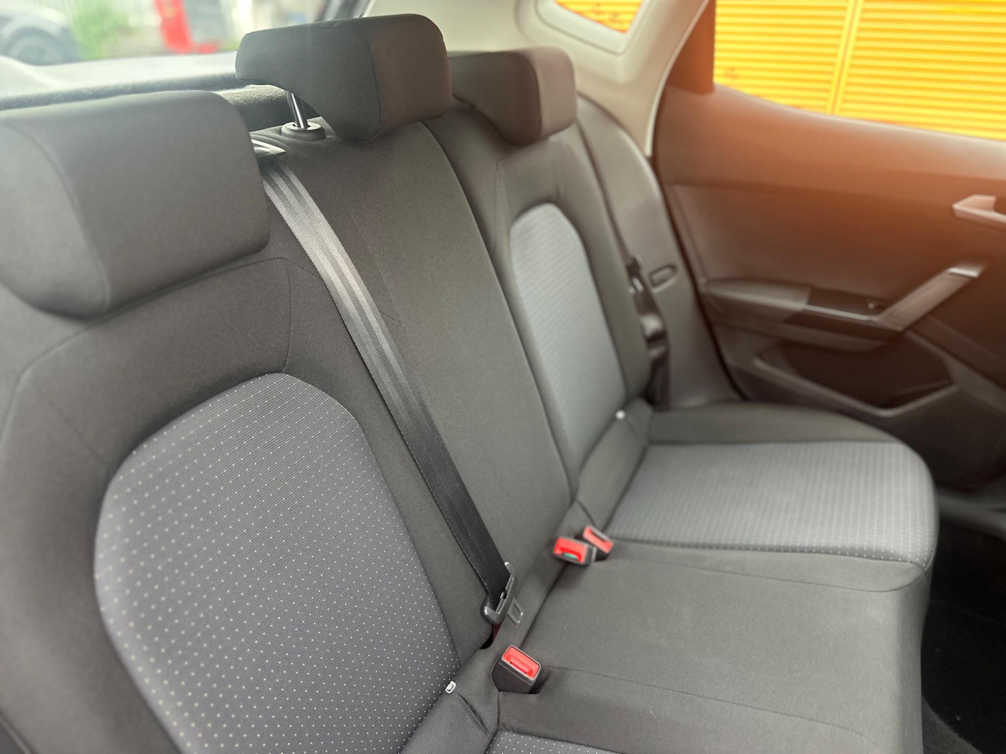 Seat Arona view 13