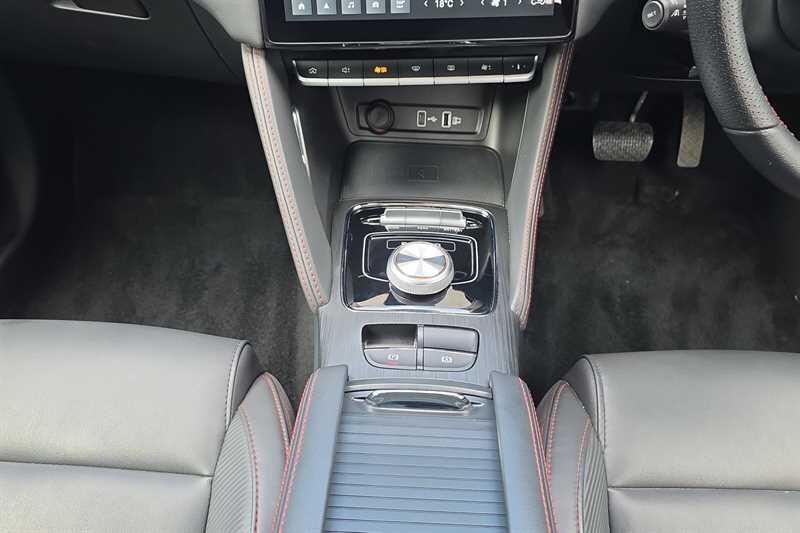 MG ZS view 14