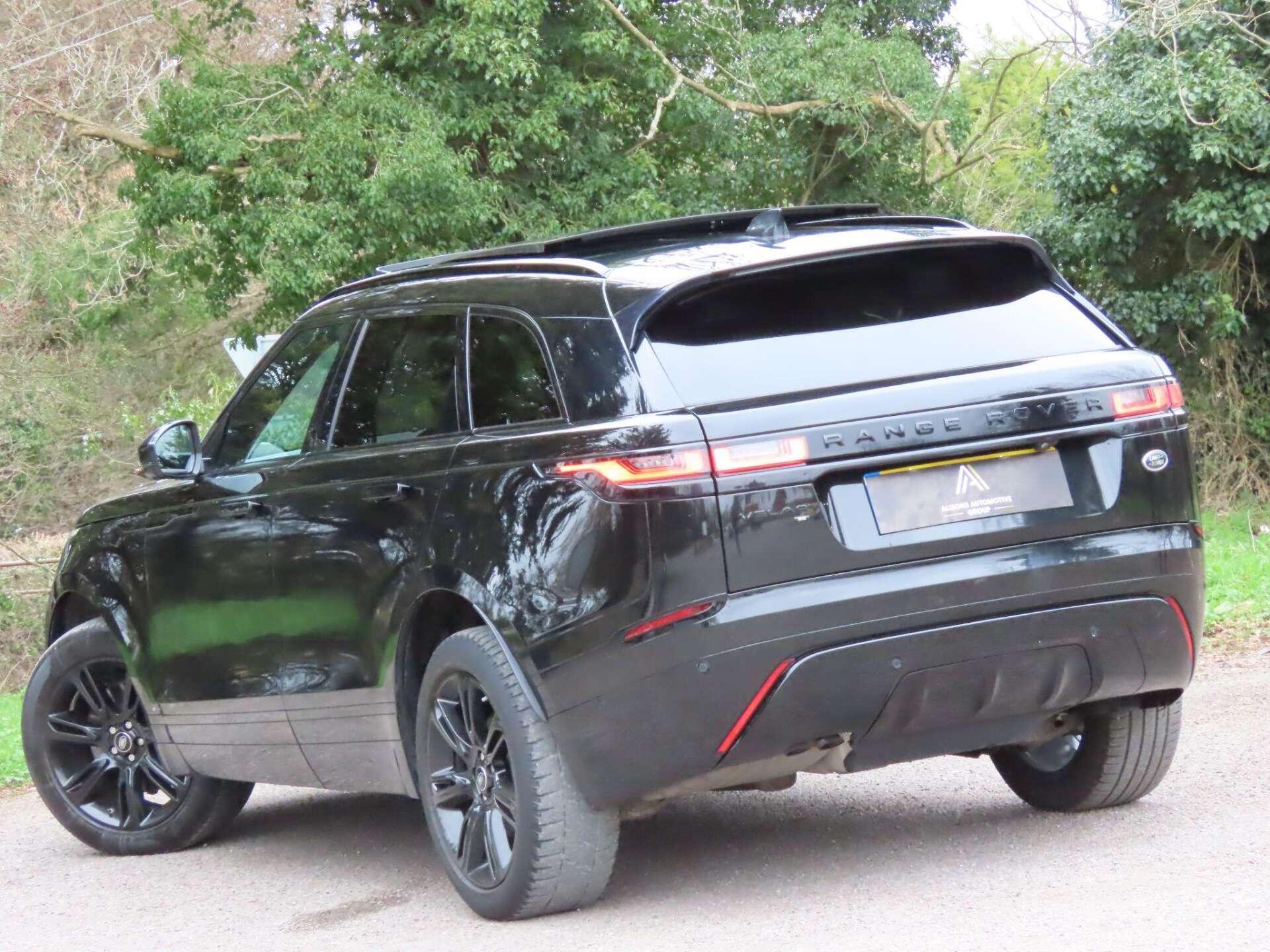 Land Rover Range Rover Velar view 7
