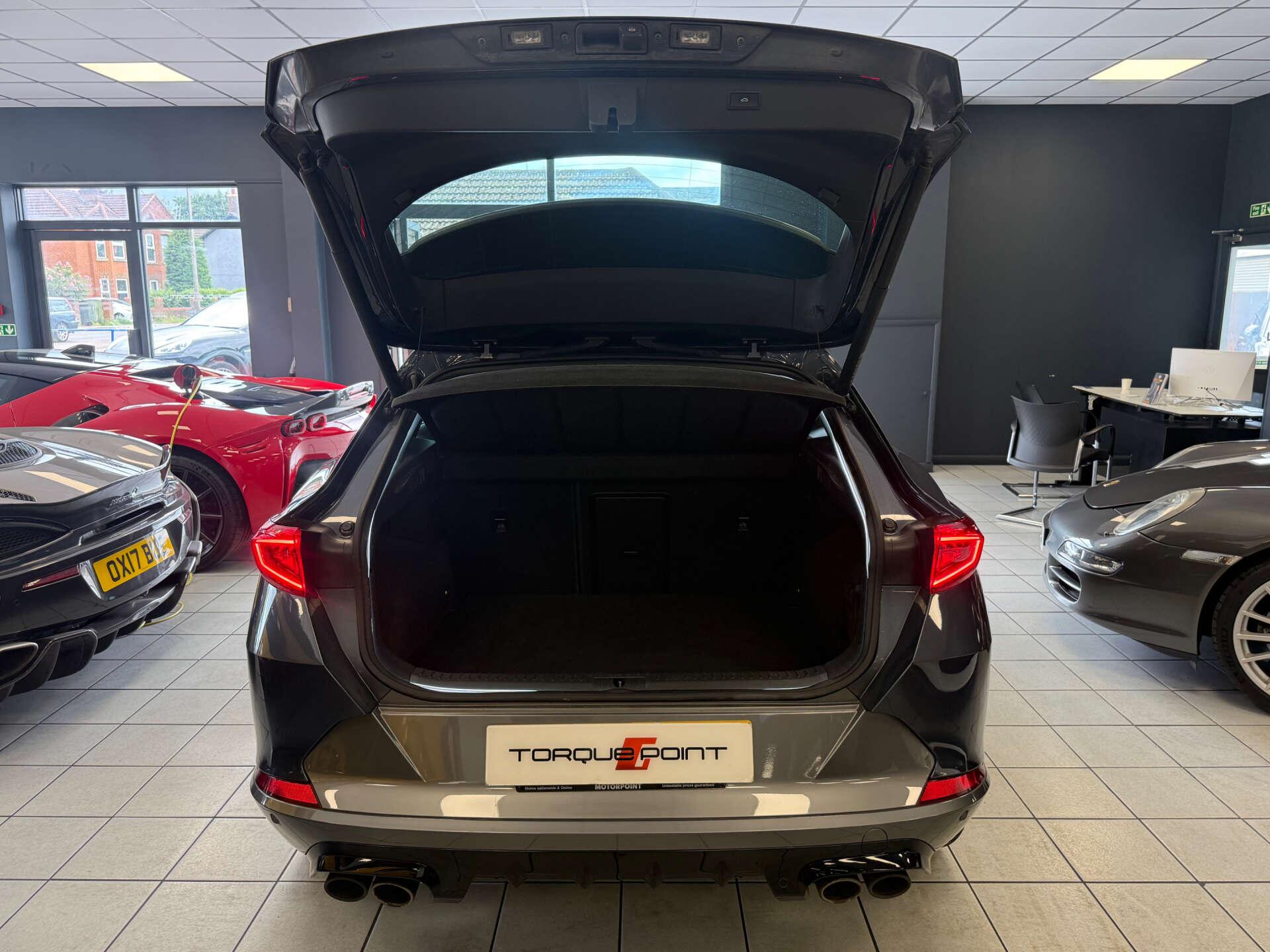 CUPRA Formentor view 27