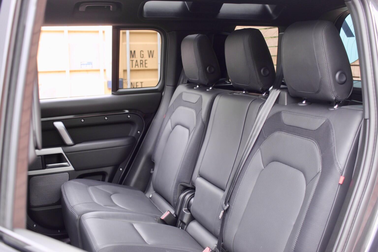 Land Rover Defender view 16