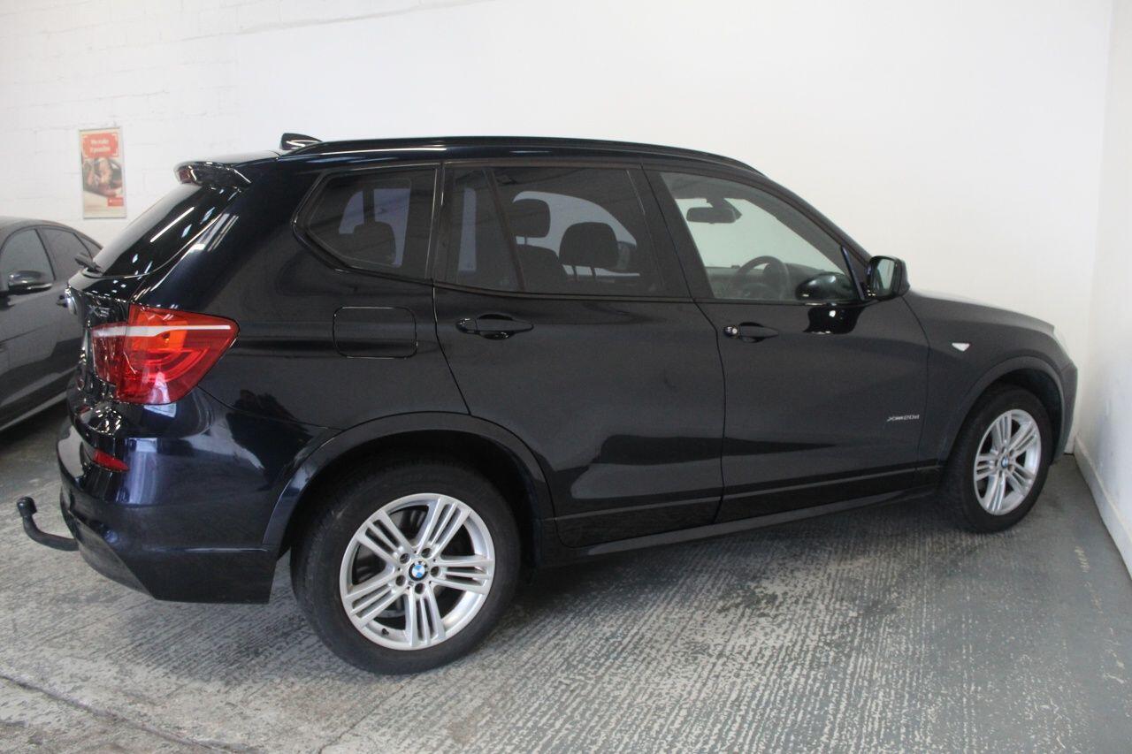 BMW X3 view 11