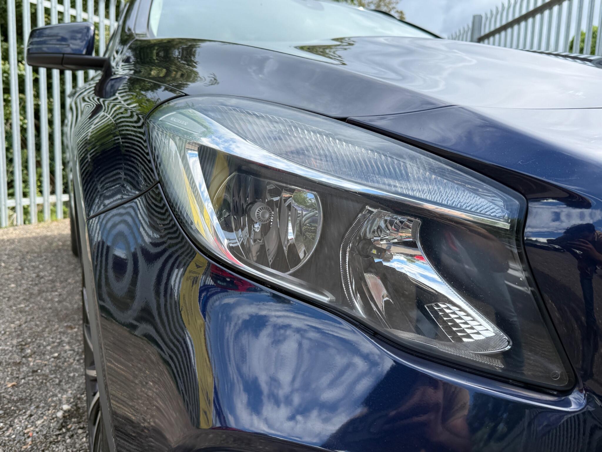 2017 Mercedes-Benz GLA image 46