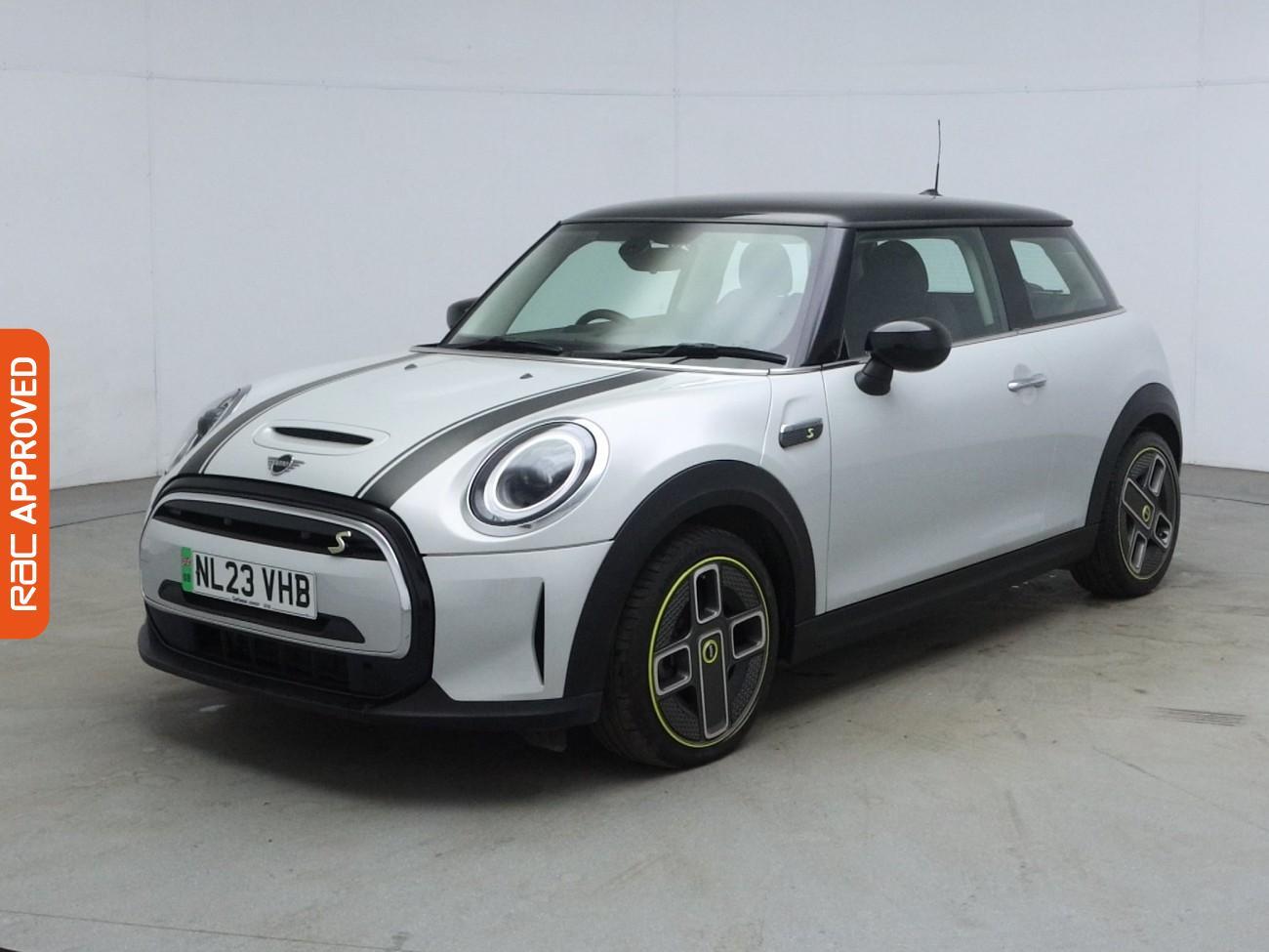 Mini Hatch view 28
