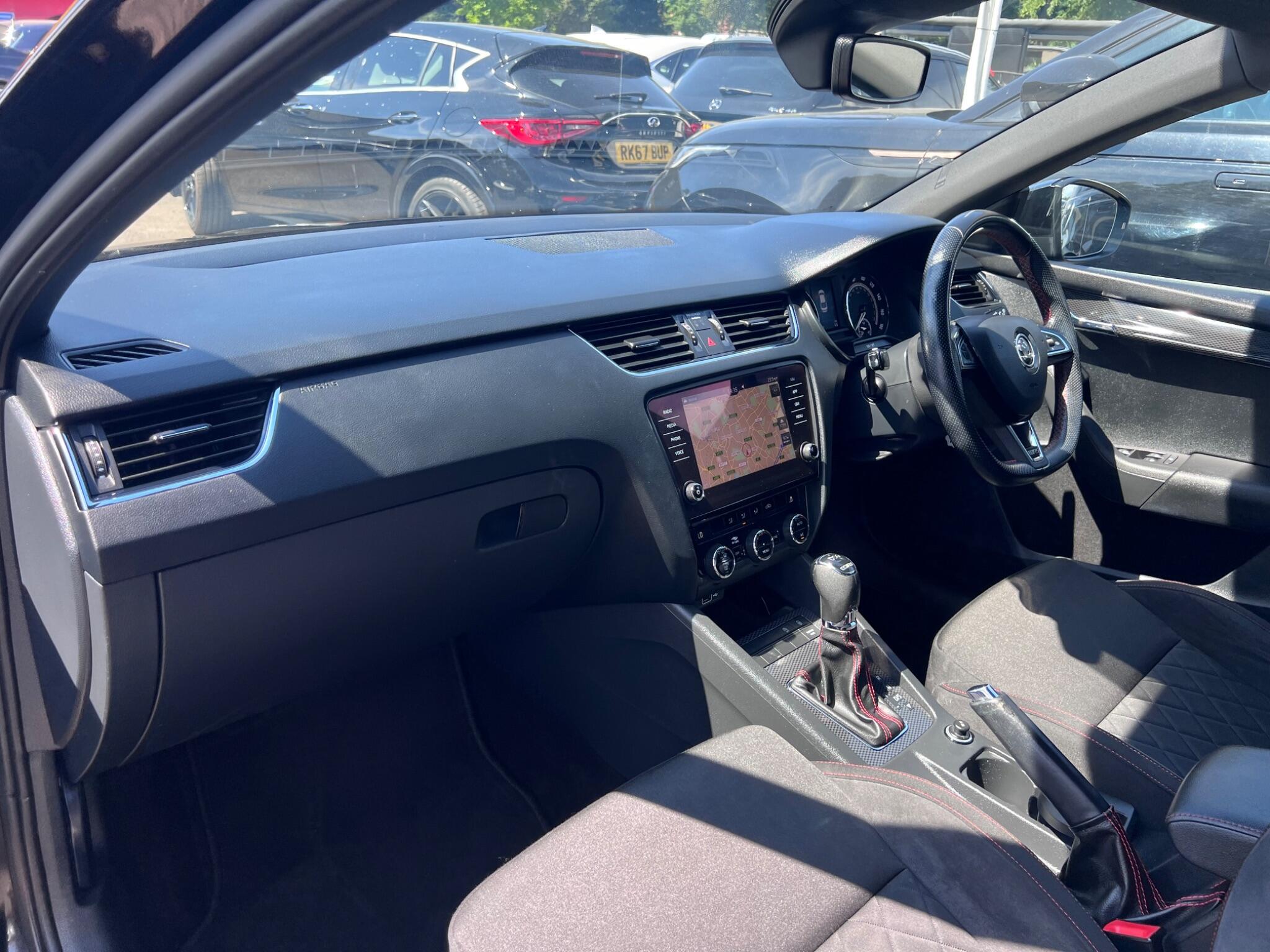 Skoda Octavia view 37