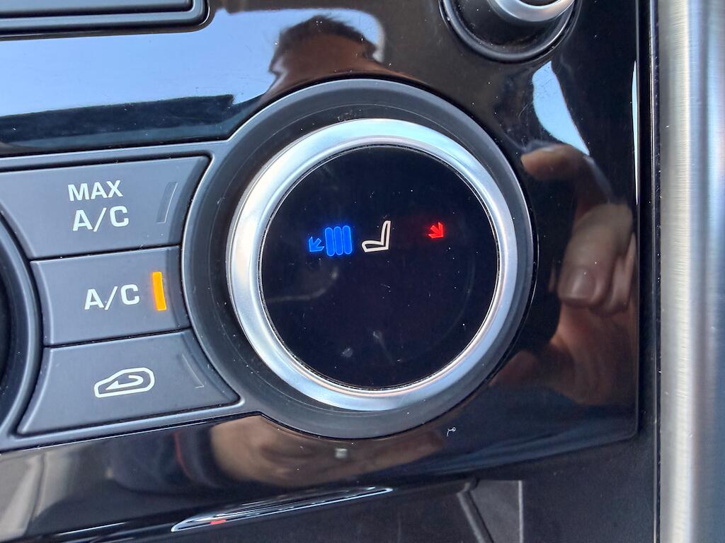 Land Rover Discovery view 44