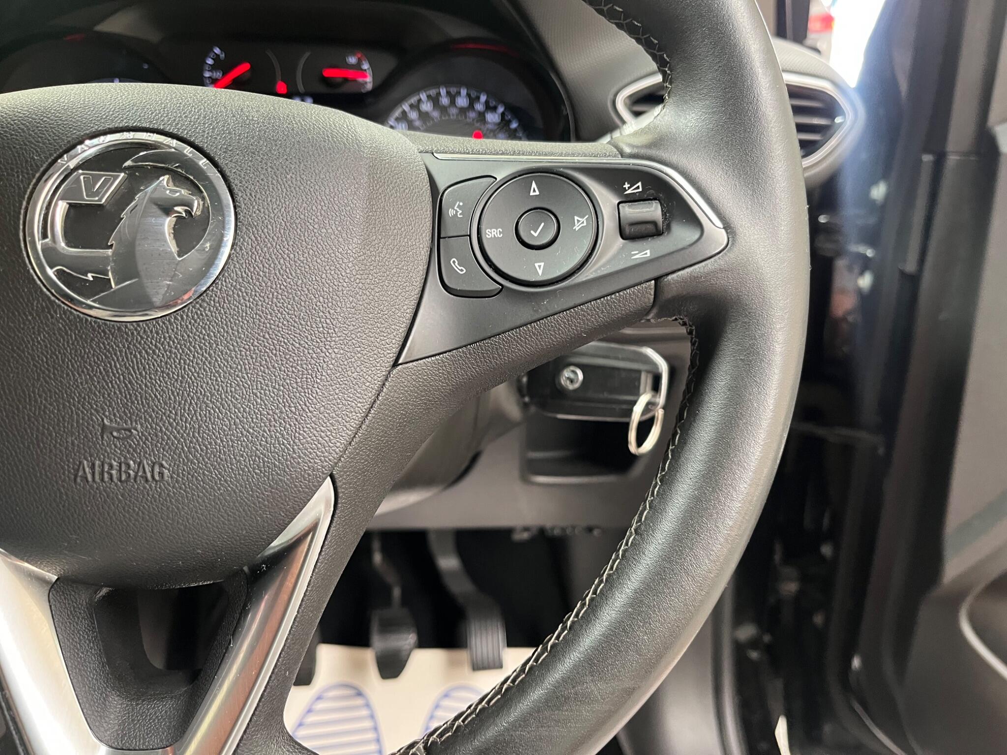 Vauxhall Crossland X view 27