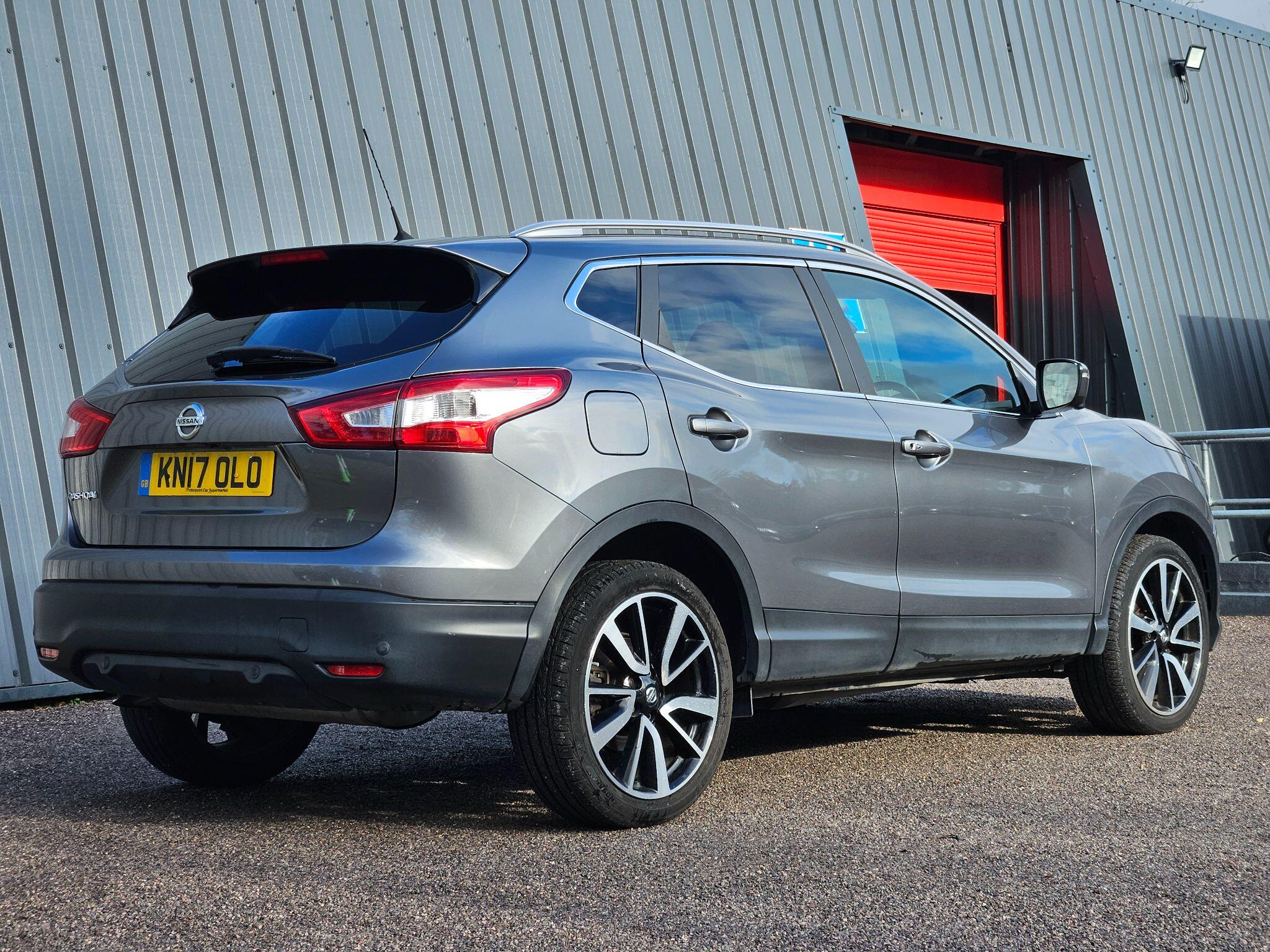 2017 Nissan Qashqai image 8