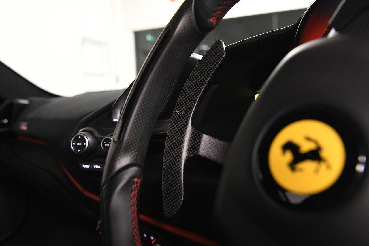 Ferrari 488 view 22