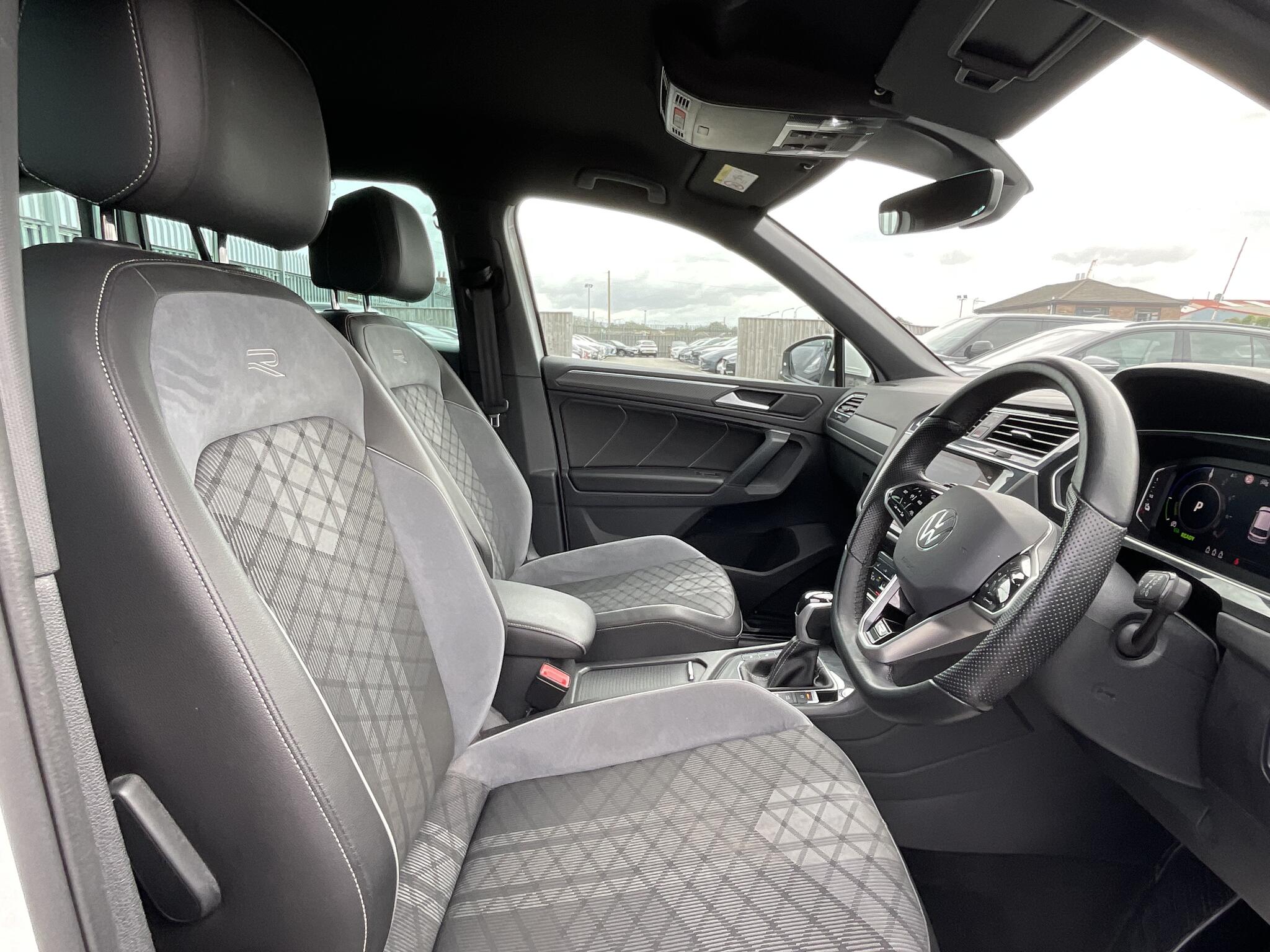 Volkswagen Tiguan view 7