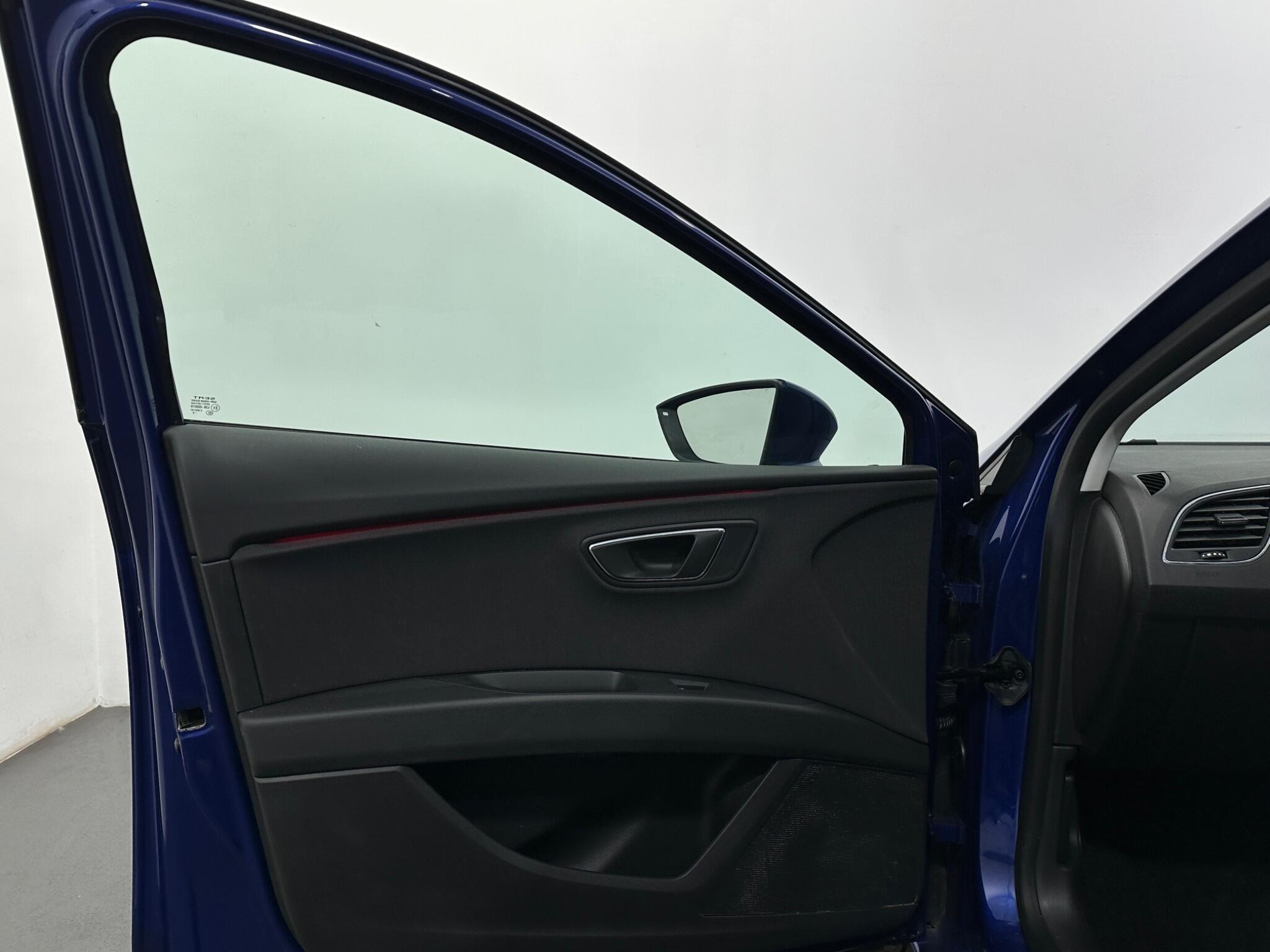 Seat Leon view 34