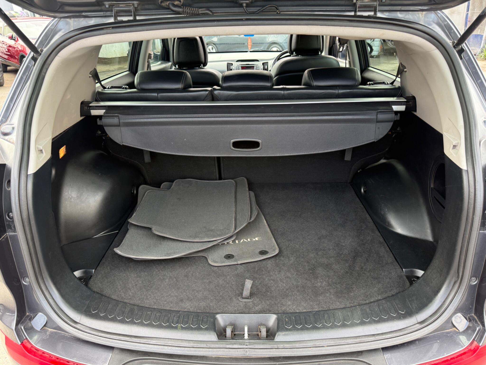Kia Sportage - Image 48