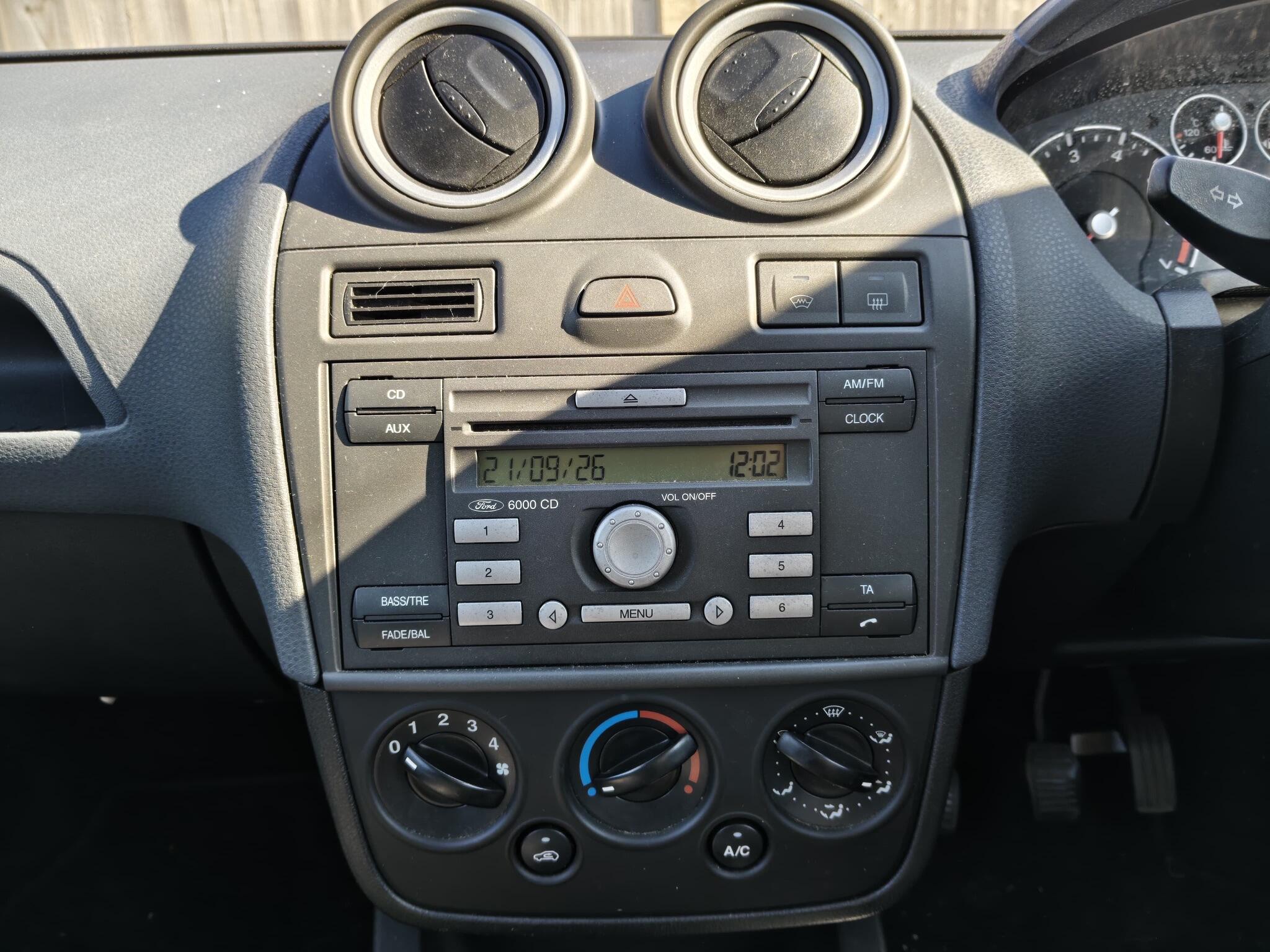 Ford Fiesta view 19