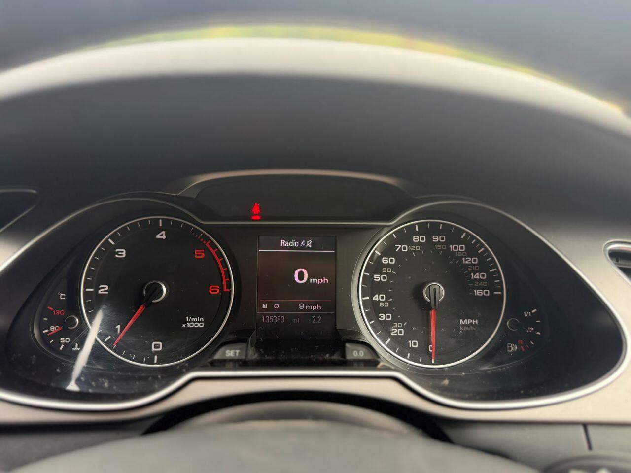Audi A4 view 15