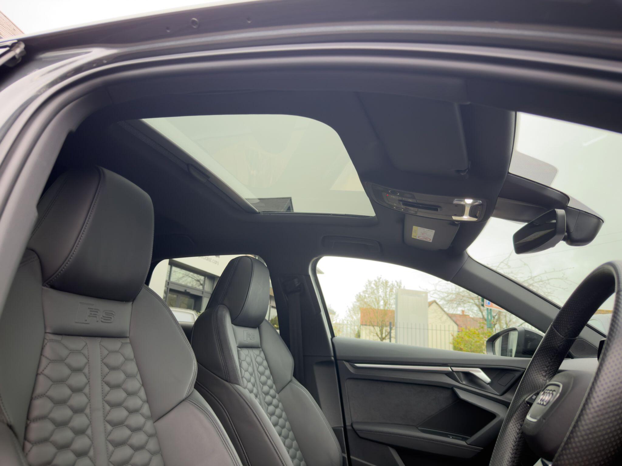 Audi Audi RS3 view 15