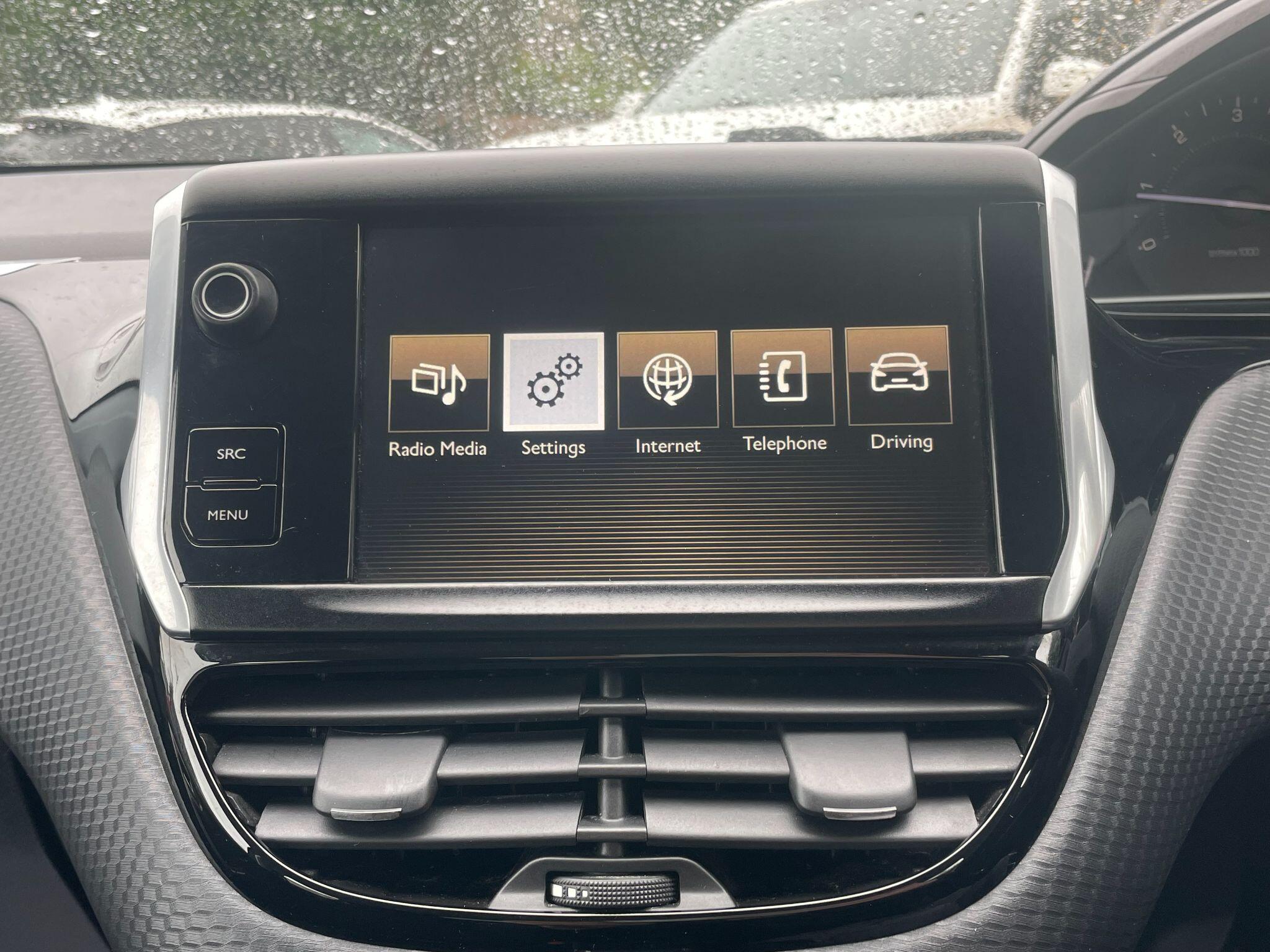 Peugeot 2008 view 23