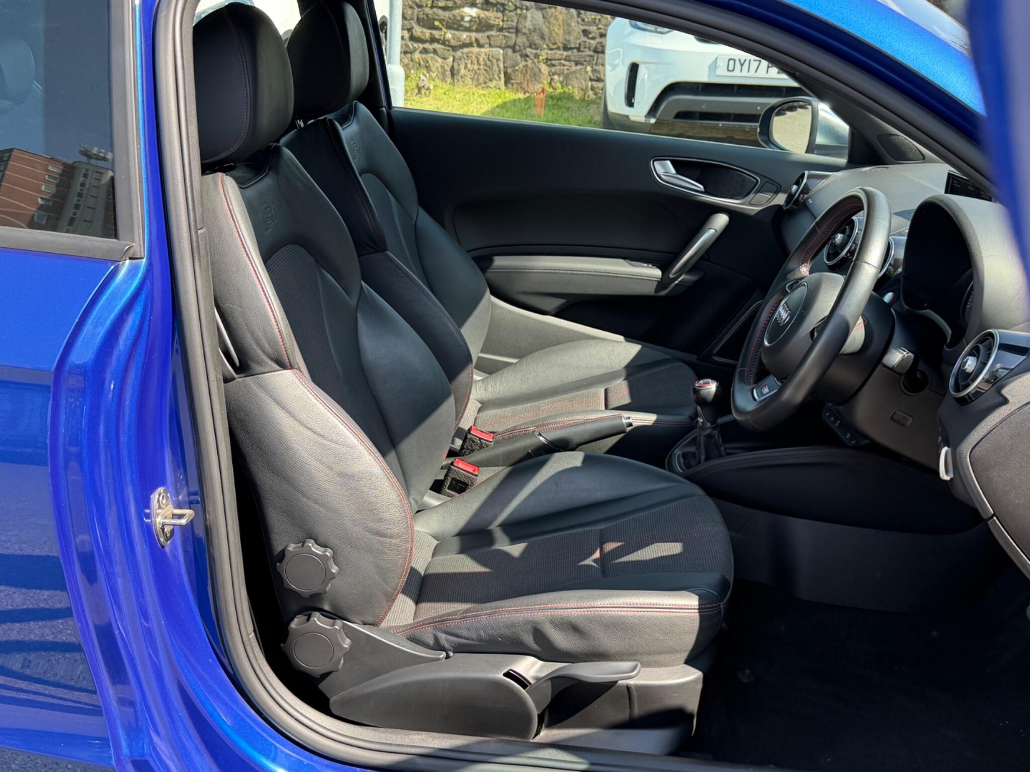 Audi S1 view 14