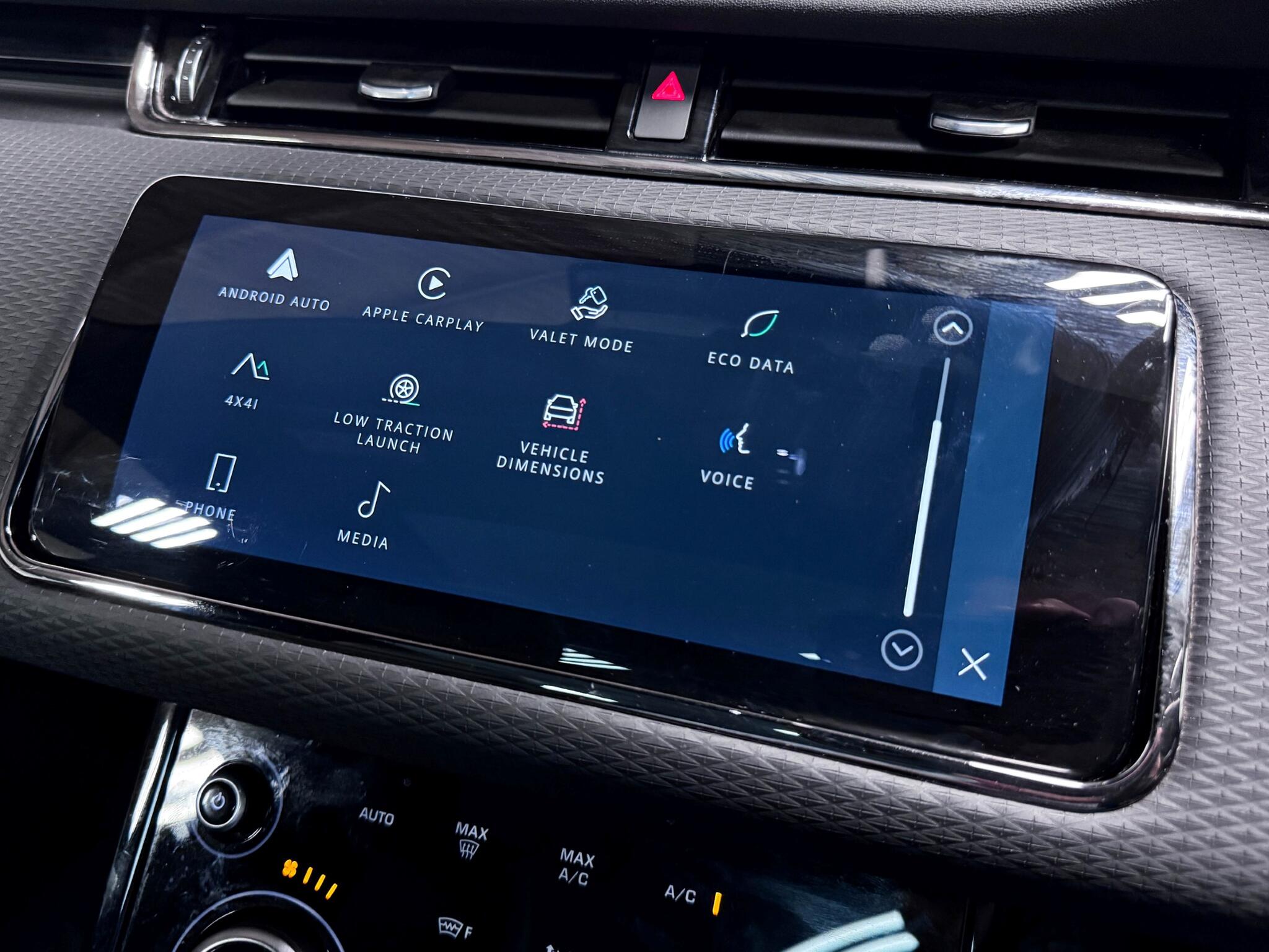 Land Rover Range Rover Evoque view 54