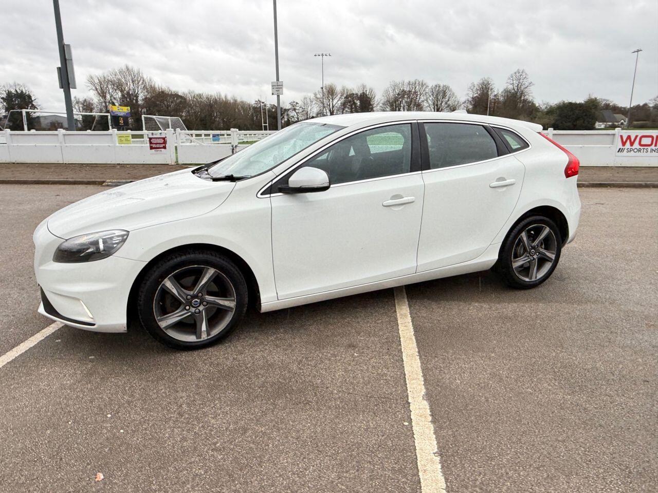 Volvo V40 view 41