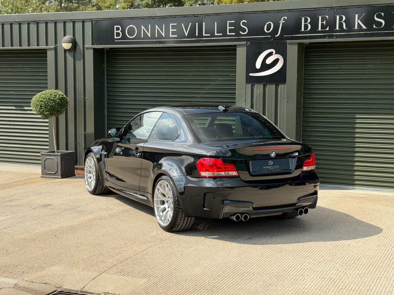 BMW 1 Series view 21