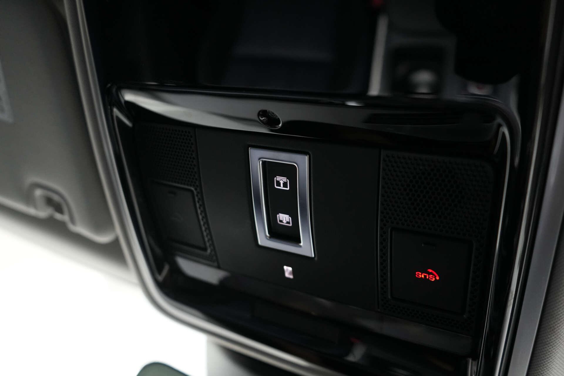 Land Rover Range Rover Sport view 38
