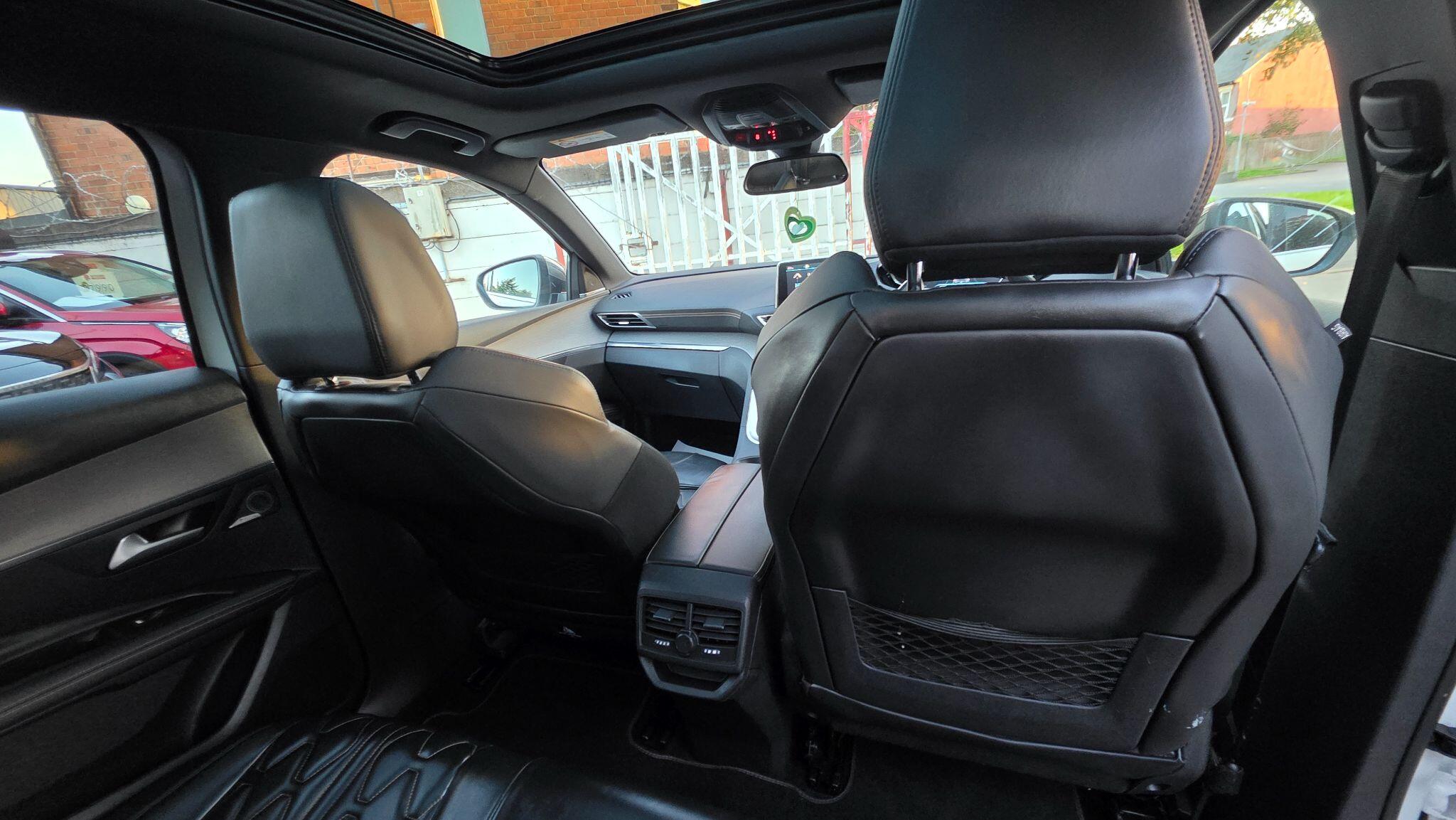 Peugeot 3008 view 30