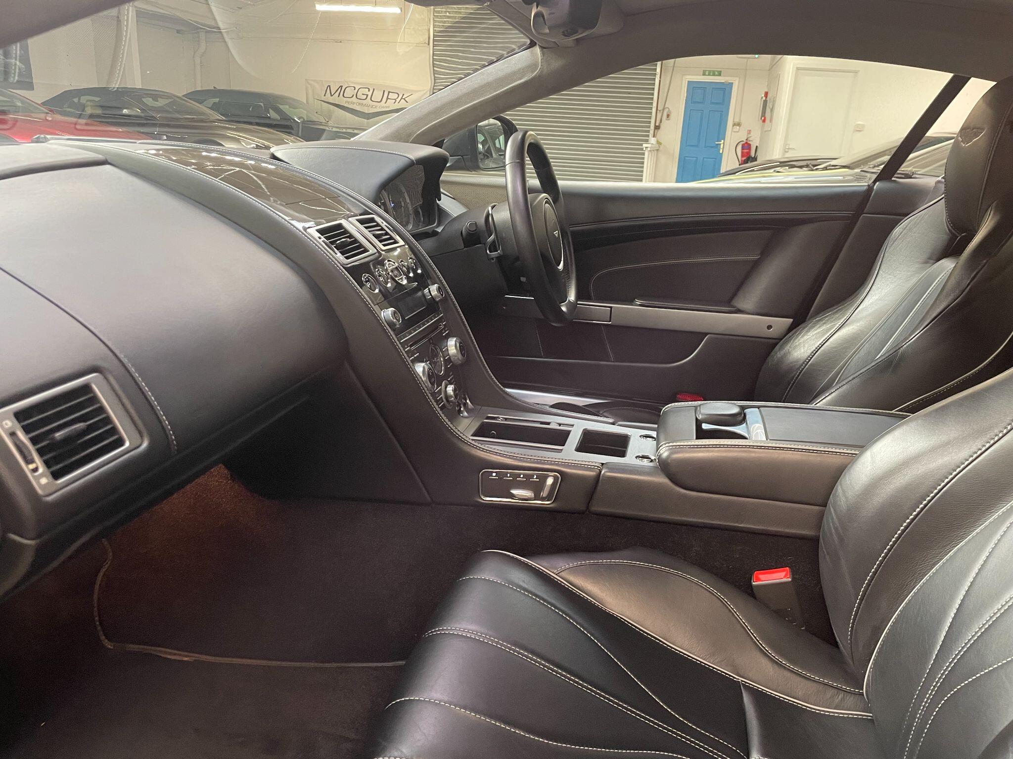 Aston Martin DB9 view 14