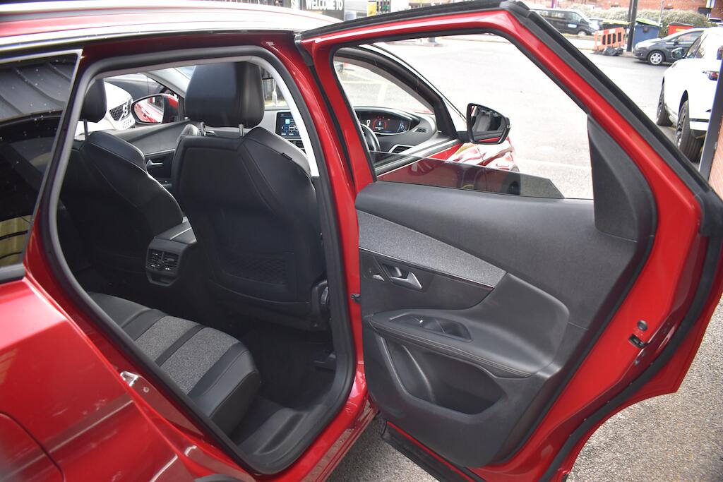 Peugeot 3008 view 28