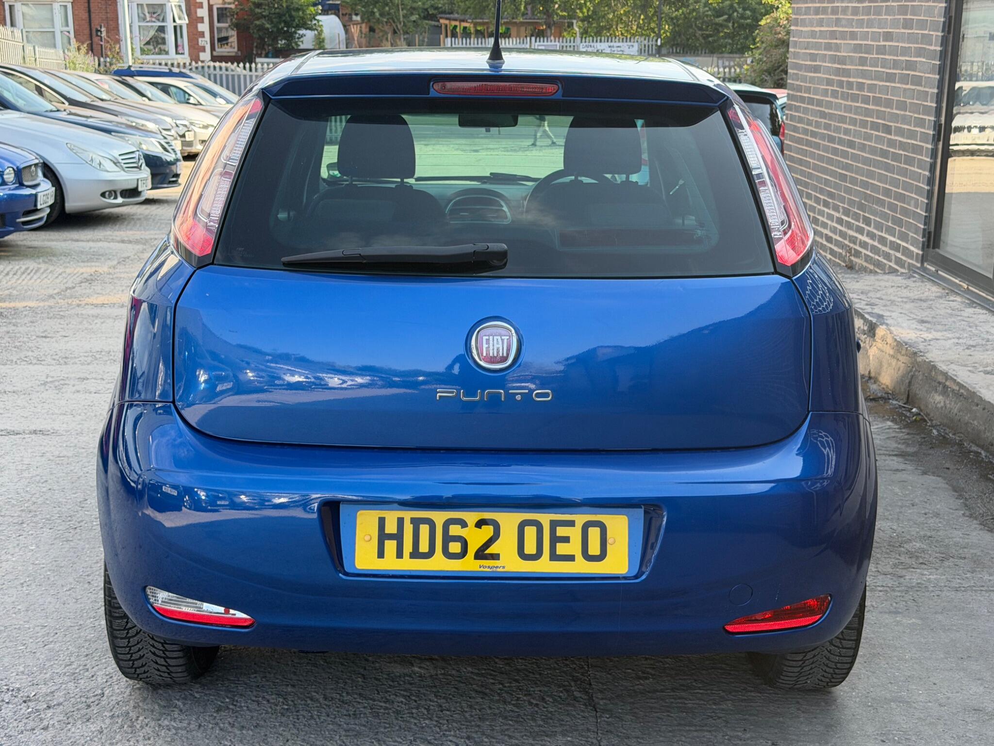 Fiat Punto view 5