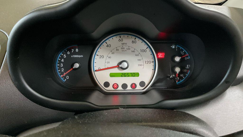 Hyundai I10 view 10
