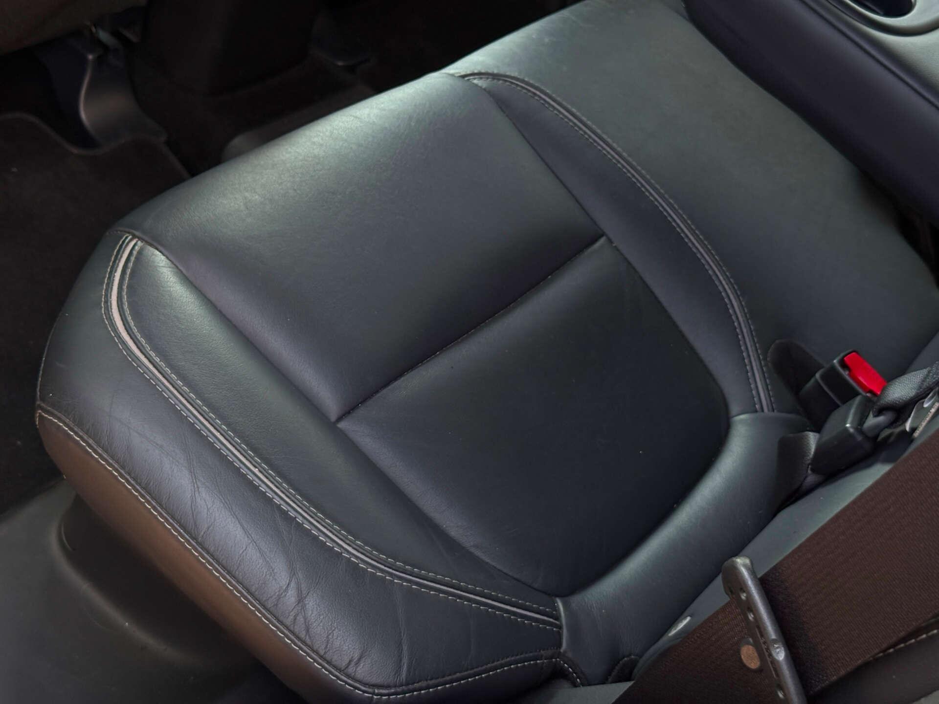 Mitsubishi Outlander view 38