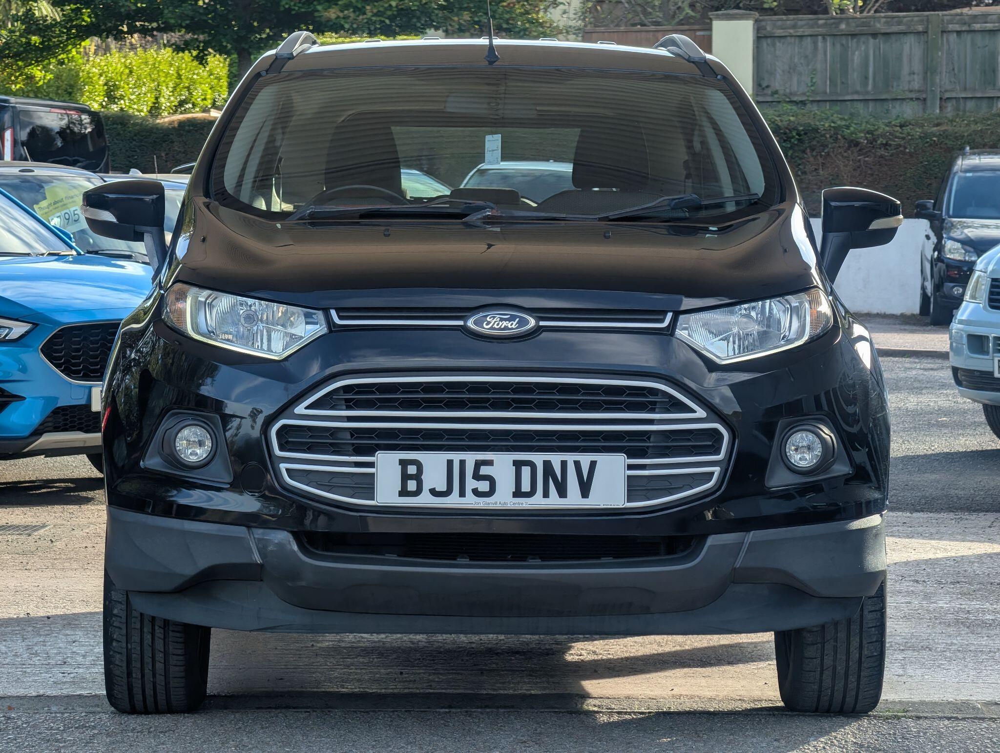 Ford Ecosport view 12